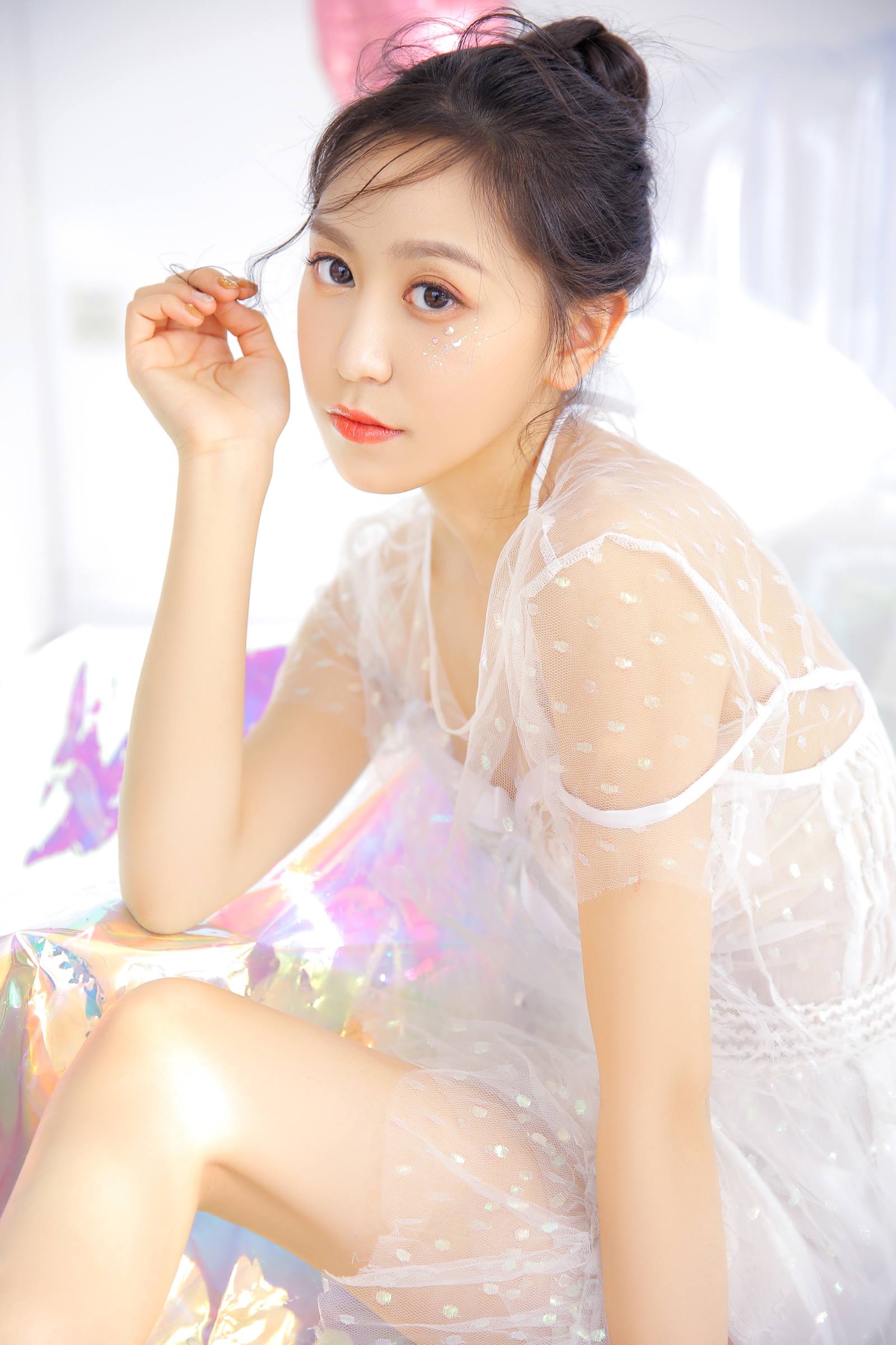 [YALAYI雅拉伊]2023.08.02 NO.1066 你的芳香[24+1P/185MB]