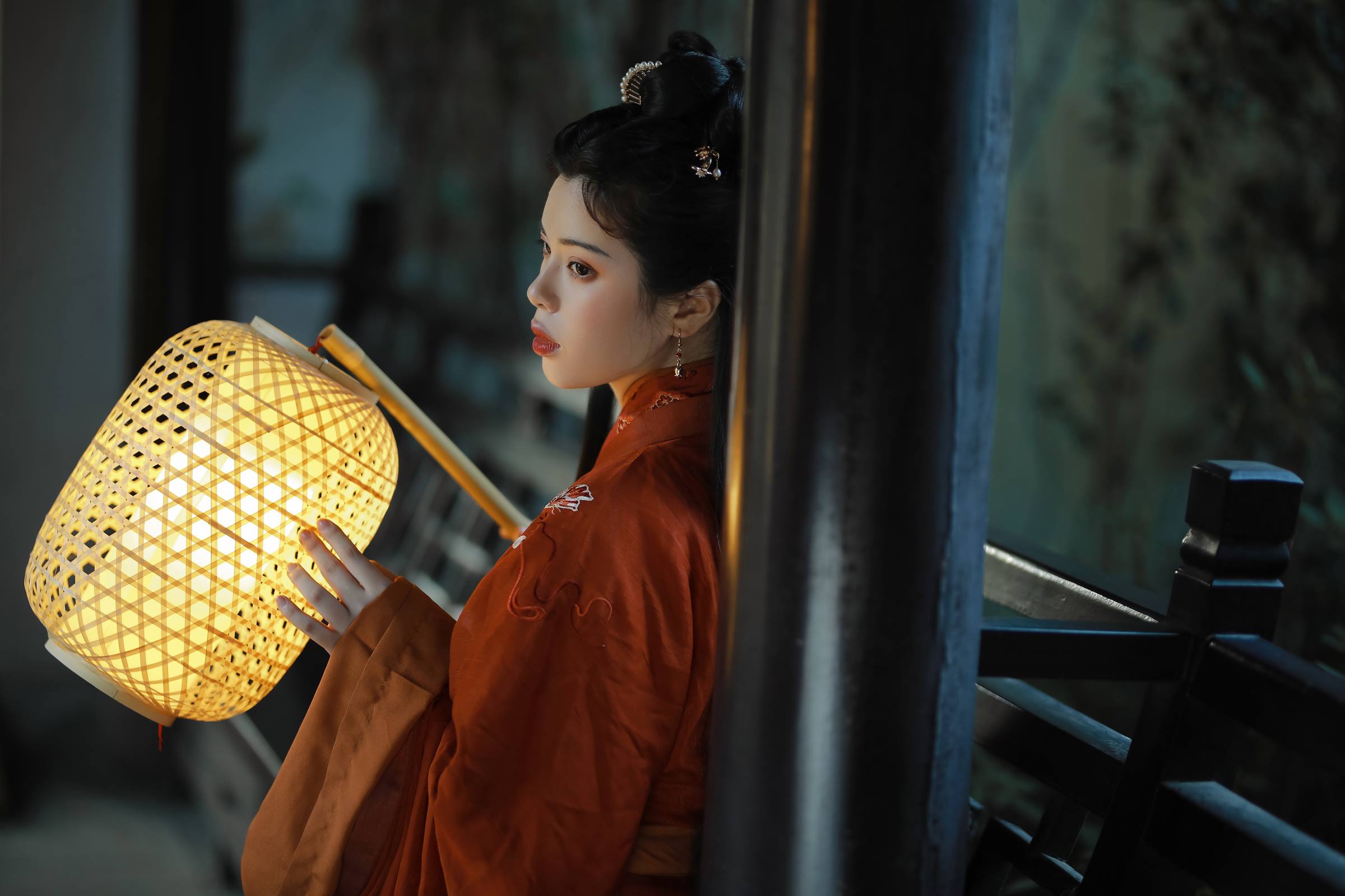 [YITUYU艺图语]2022.08.21 桃李春风一杯酒 一只仟仟[24+1P/253MB]