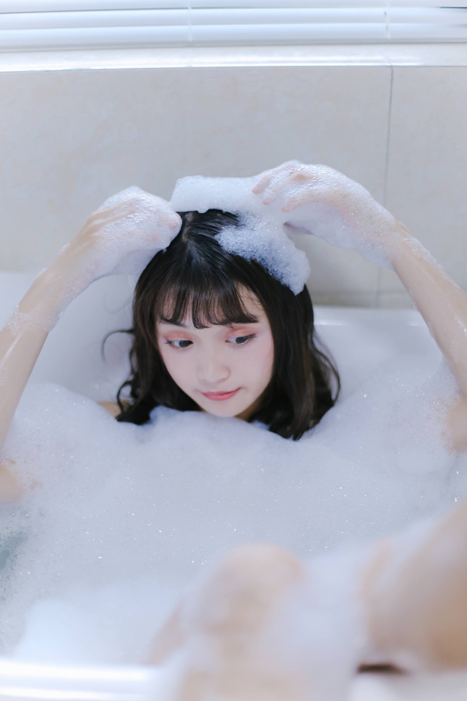[YITUYU艺图语]2022.08.25 牛奶泡泡浴 一条鱼尾[26+1P/187MB]