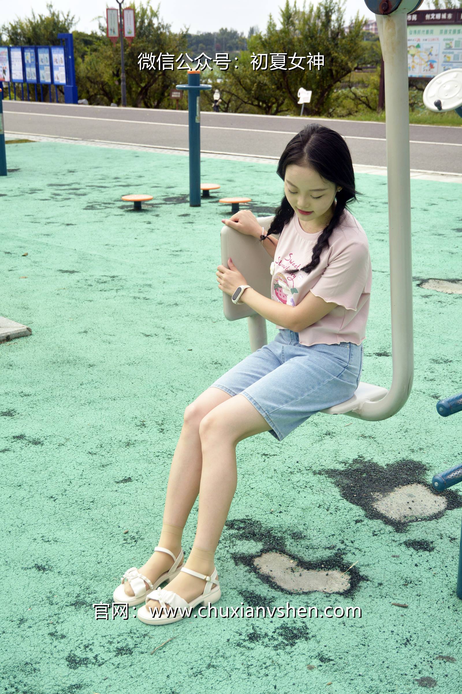 初夏女神 NO.084 双双 回到童年[121P/1V/4.92GB]