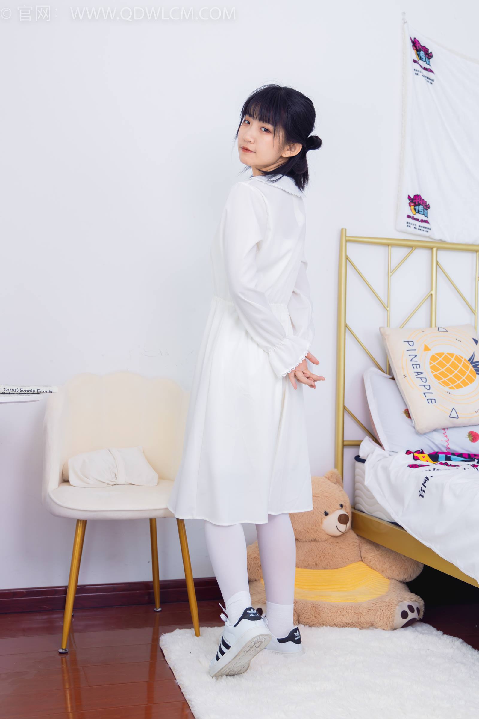 物恋传媒 NO.1770 暗月-短暂的美好[150P/1V/3.02GB]