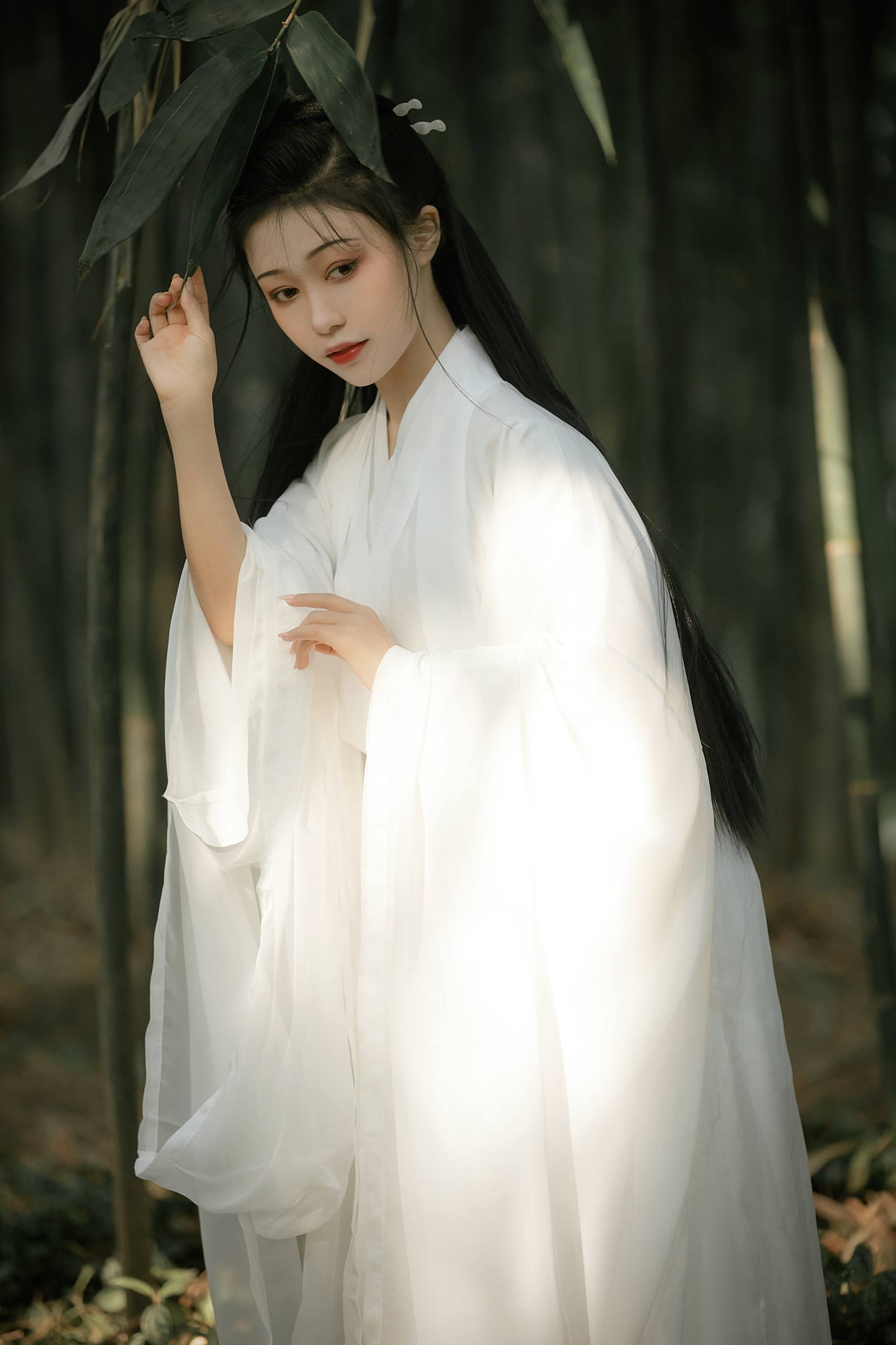 [YITUYU艺图语]2022.08.19 竹光 梨一依[21+1P/239MB]