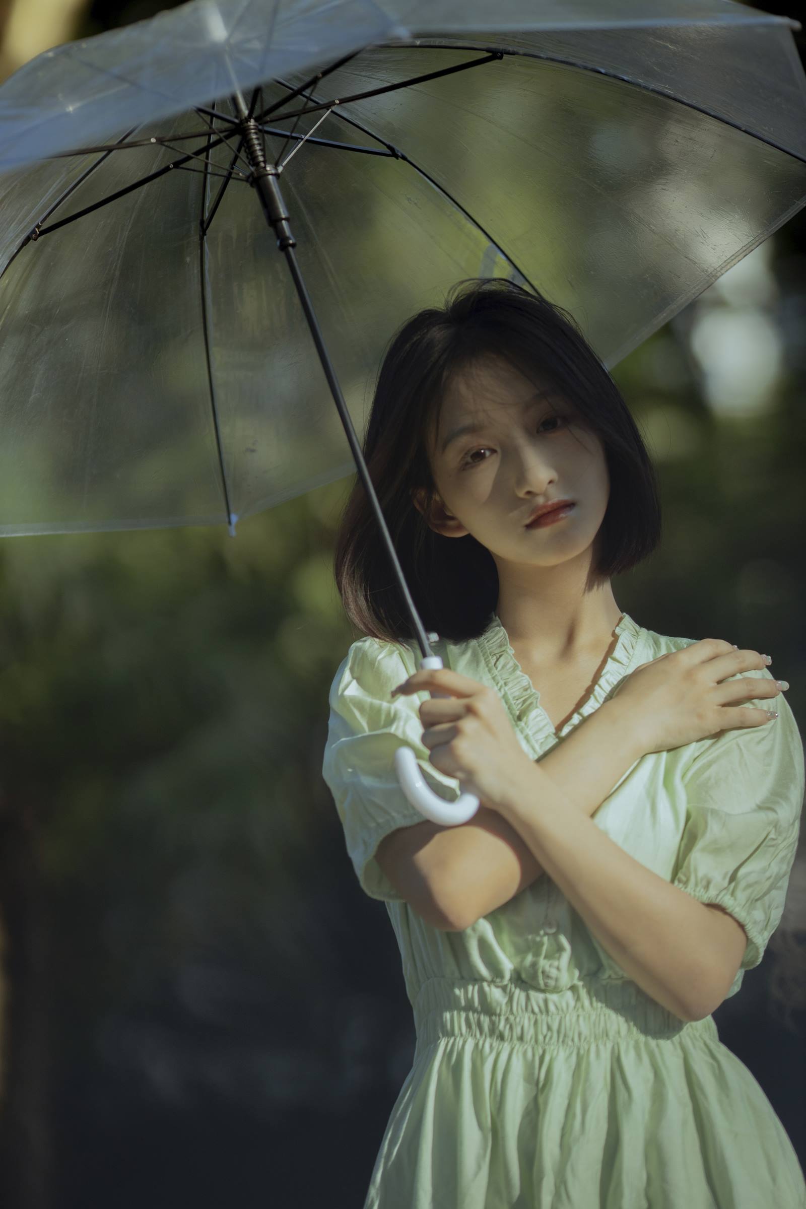 [YITUYU艺图语]2022.08.25 轻盈夏日 钰儿[24+1P/326MB]