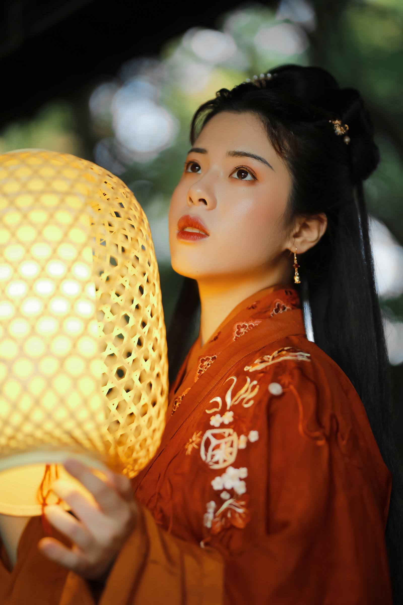 [YITUYU艺图语]2022.08.21 桃李春风一杯酒 一只仟仟[24+1P/253MB]