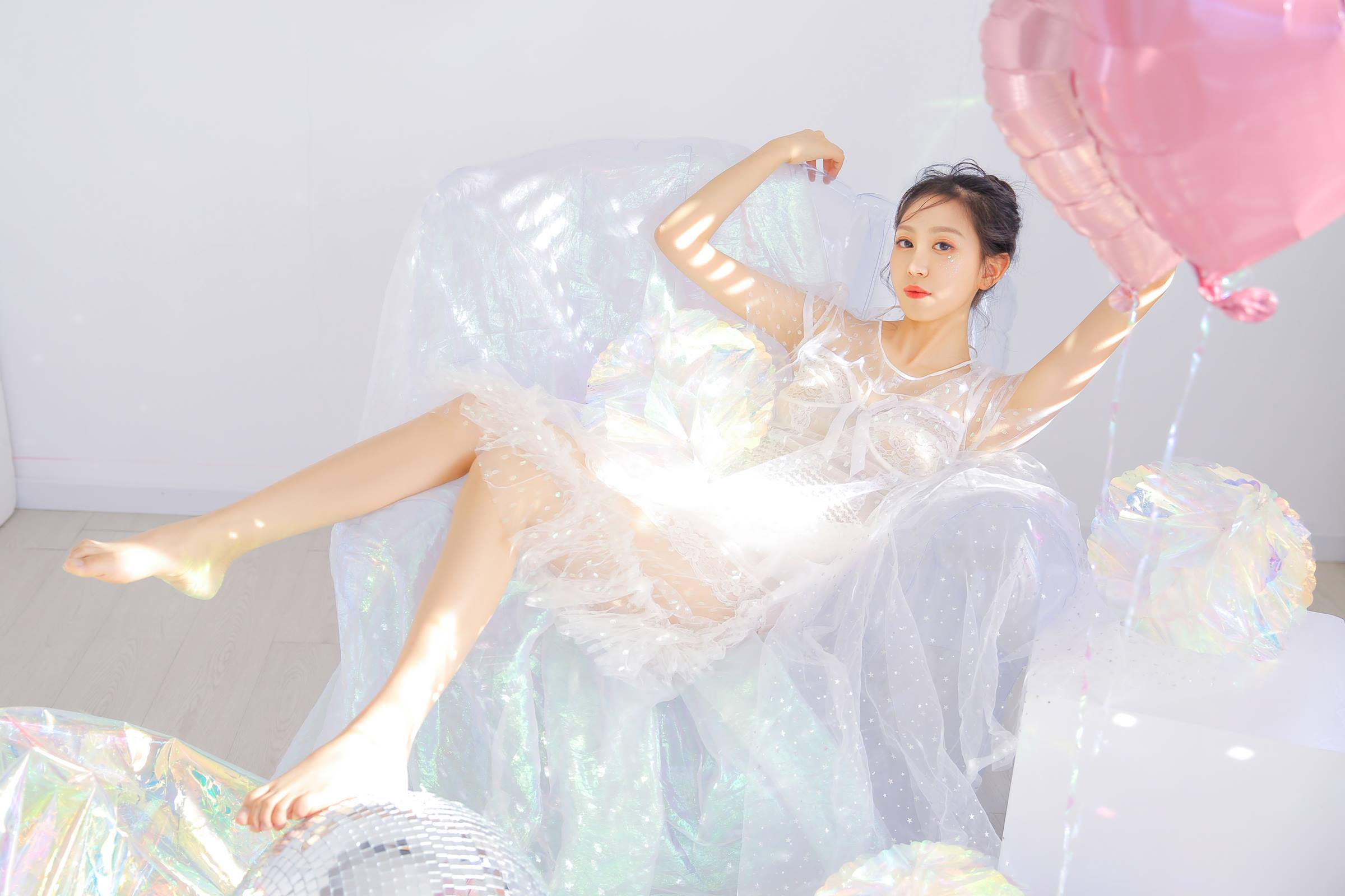 [YALAYI雅拉伊]2023.08.02 NO.1066 你的芳香[24+1P/185MB]