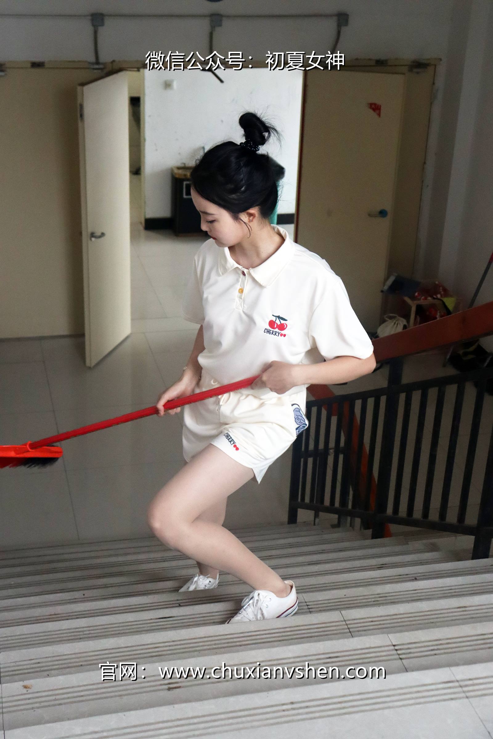 初夏女神 NO.078 双双 打扫教室[145P/1V/5.13GB]