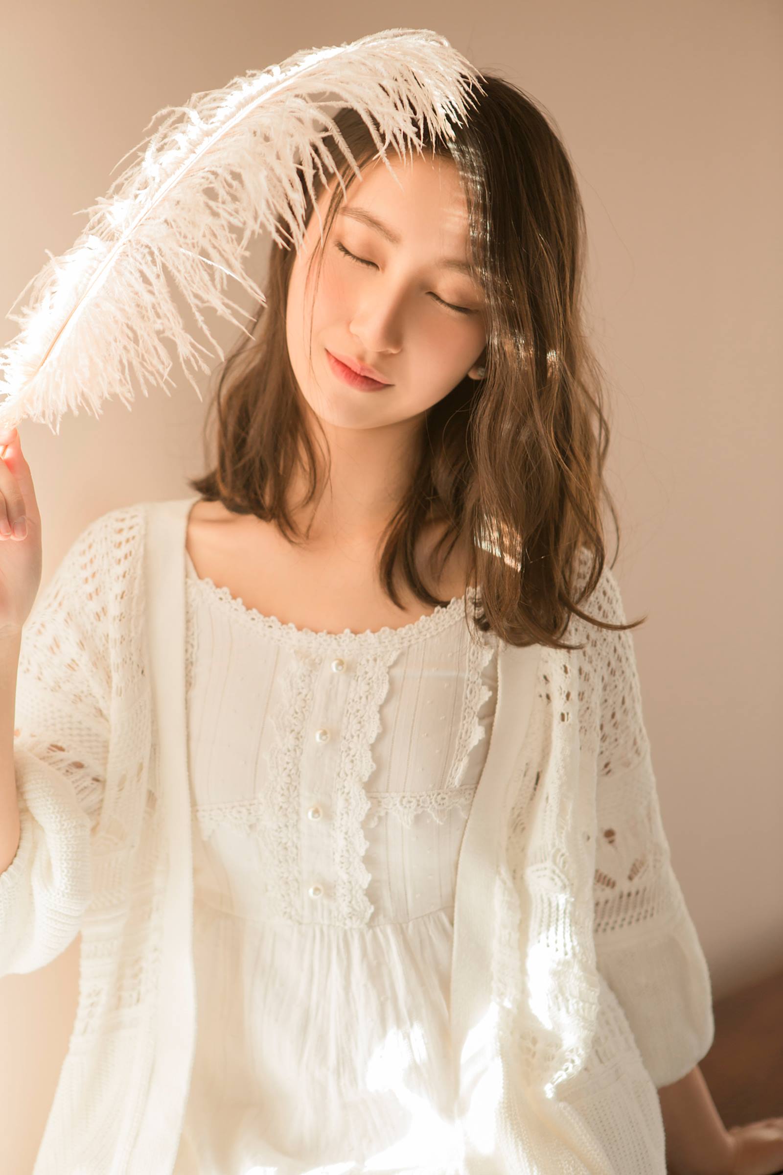 [YALAYI雅拉伊]2023.09.06 NO.1069 亲吻阳光[36P/231MB]