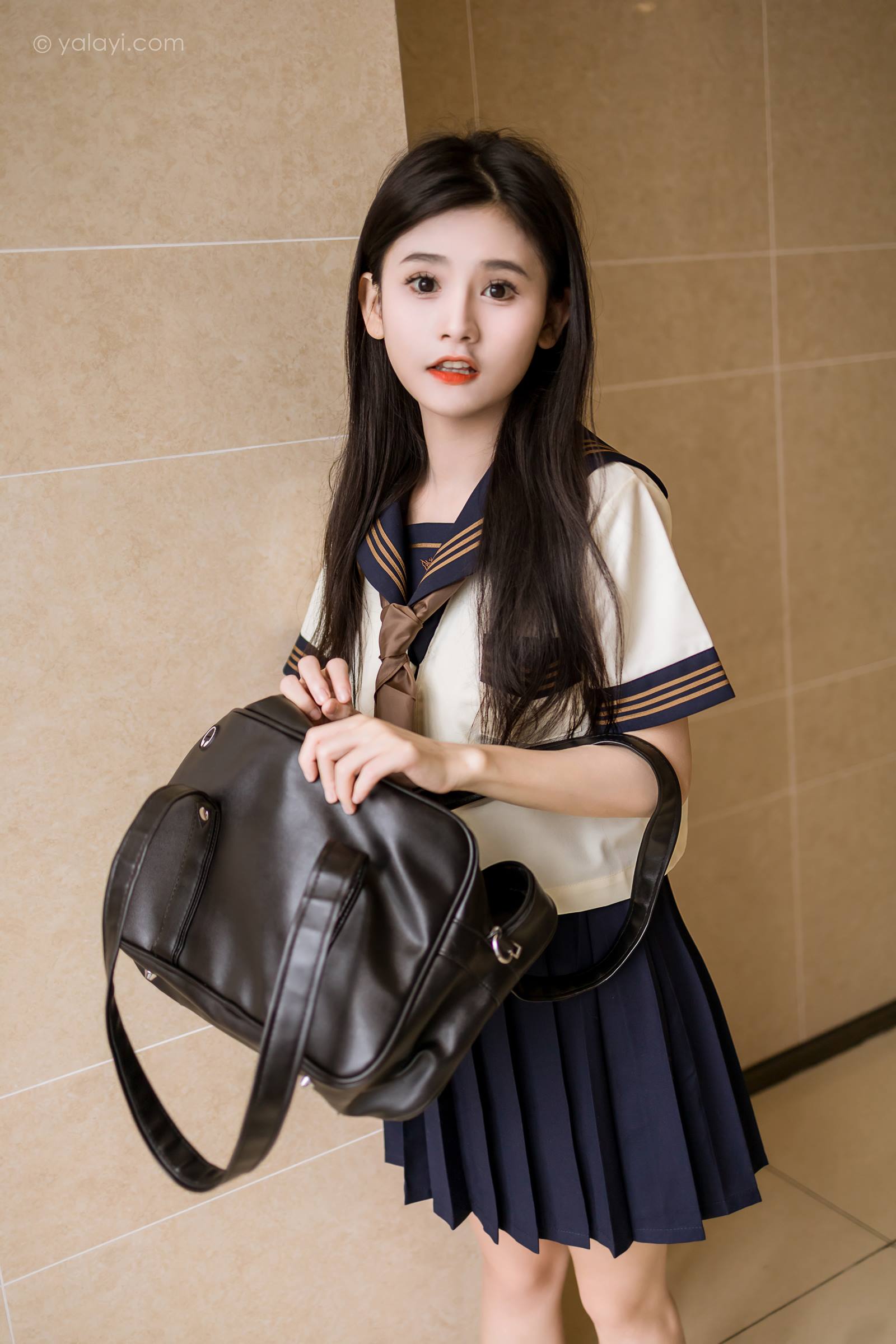 [YALAYI雅拉伊]2023.08.31 NO.1067 今天就穿jk吧 若婷[45+1P/242MB]