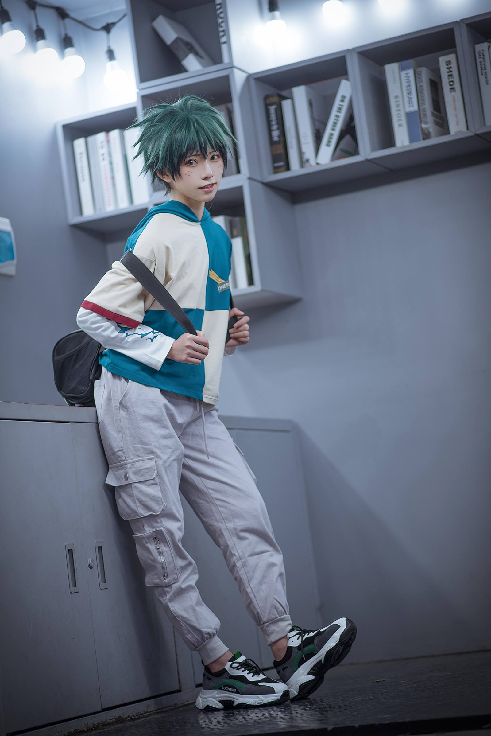 人气Coser@Kitaro_绮太郎 Kitaro_绮太郎 绿谷出久[24P/52MB]
