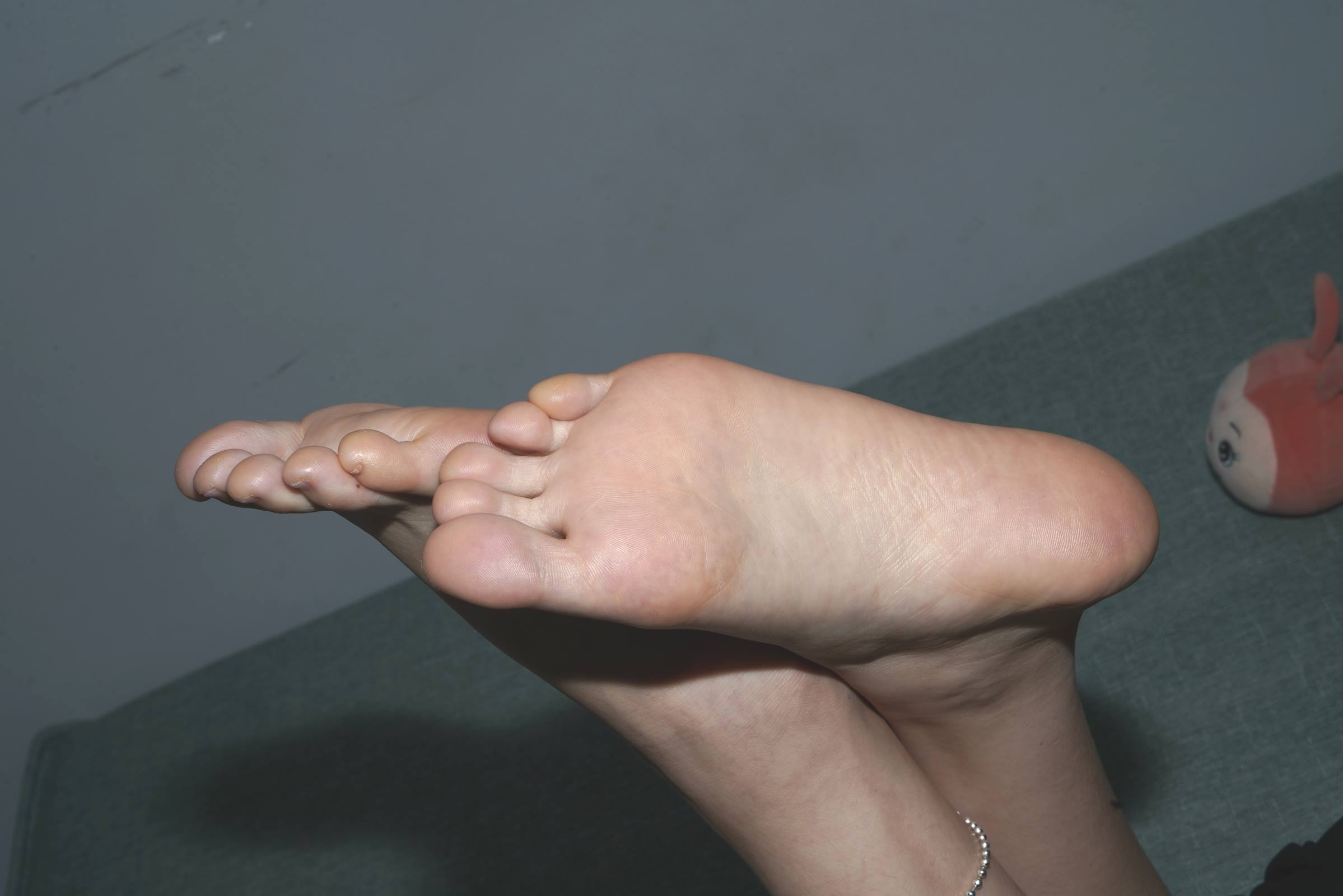 Pary摄影 NO.114 大学生小谢美脚底大特写[103P/805MB]