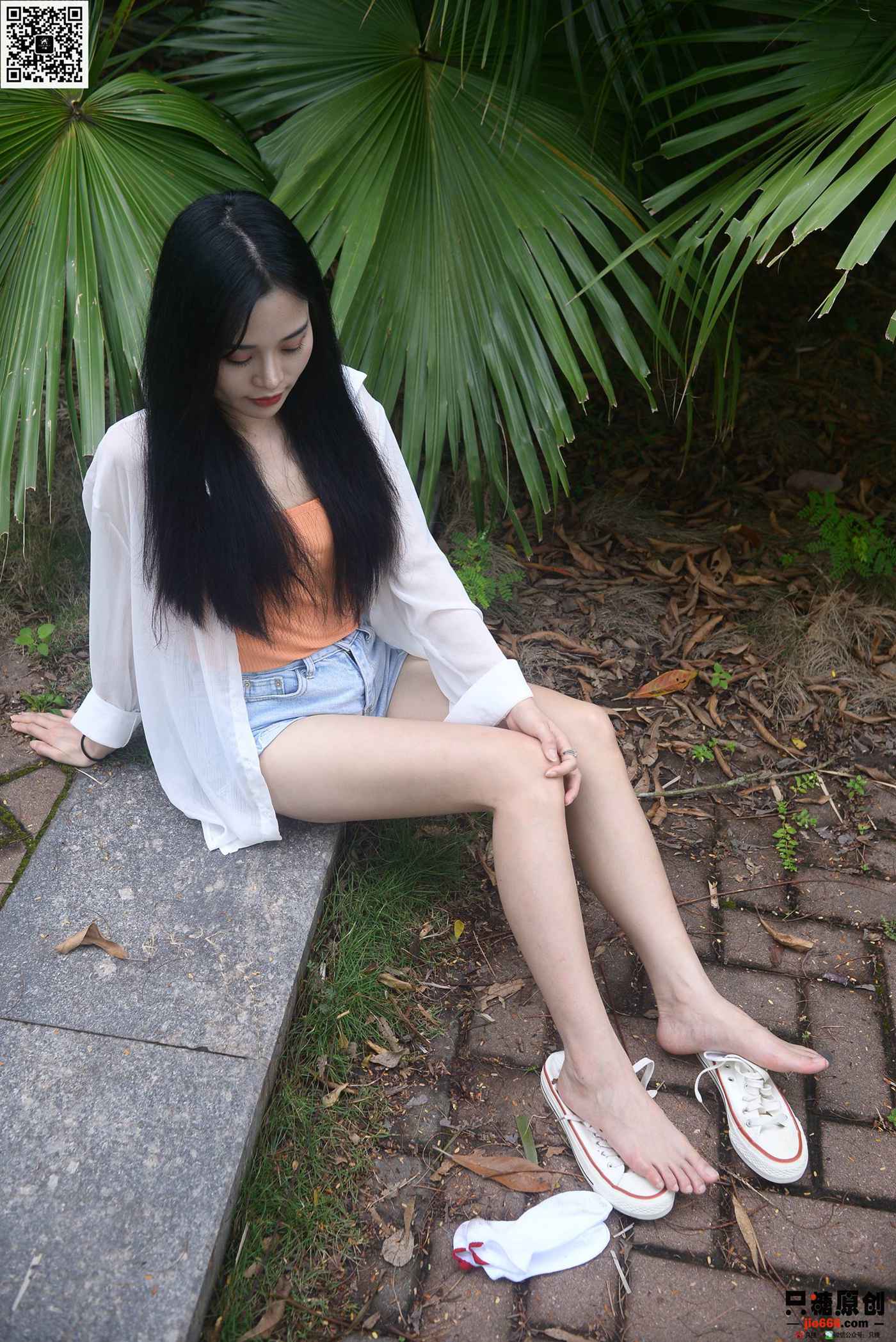 只糖棉袜 NO.360 文文 – 夏天的梦 [144P/1V/894MB]