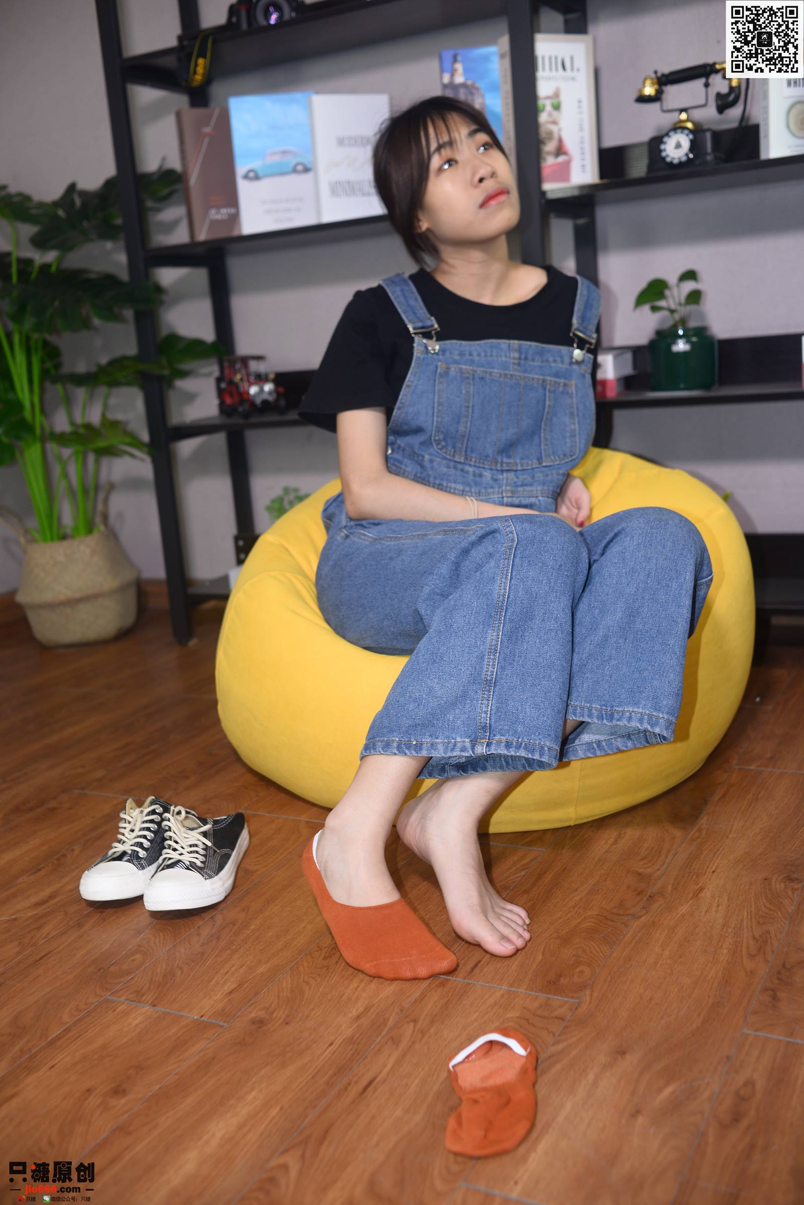 只糖棉袜 NO.413 懒懒 – 满心欢喜 [176P/1V/1.54G]