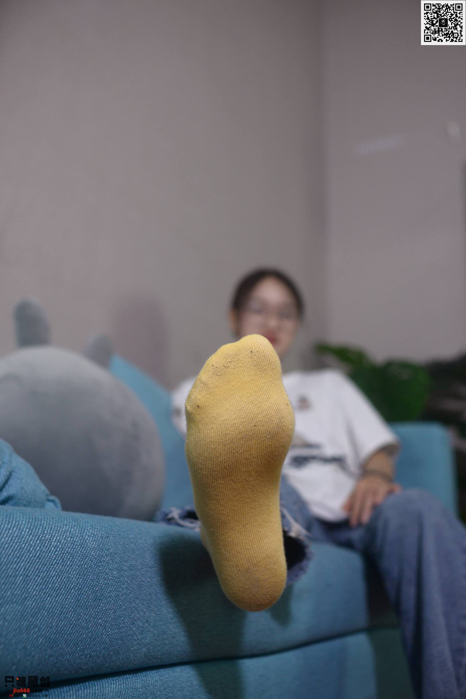 只糖棉袜 NO.359 欣悦 – 萤火的星光 [62P/272MB]