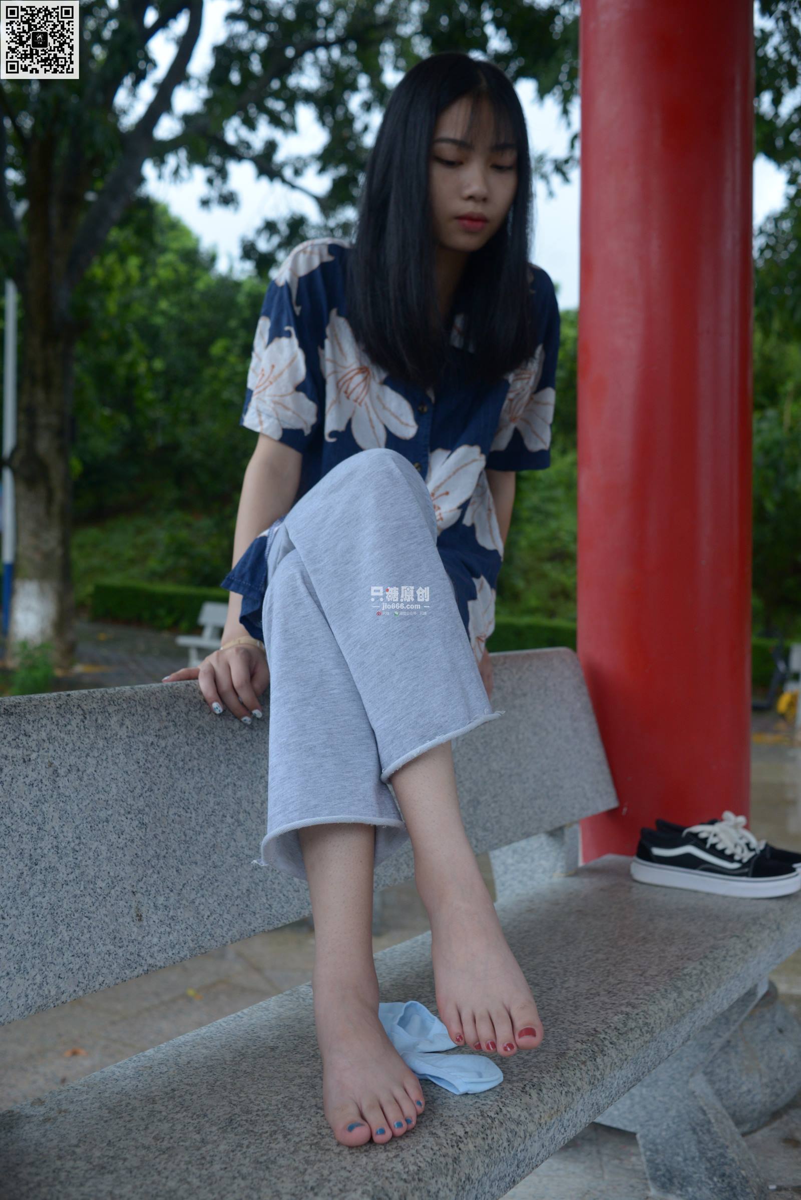 只糖棉袜 NO.471 张幸 – 脸颊红红 [76P/449MB]