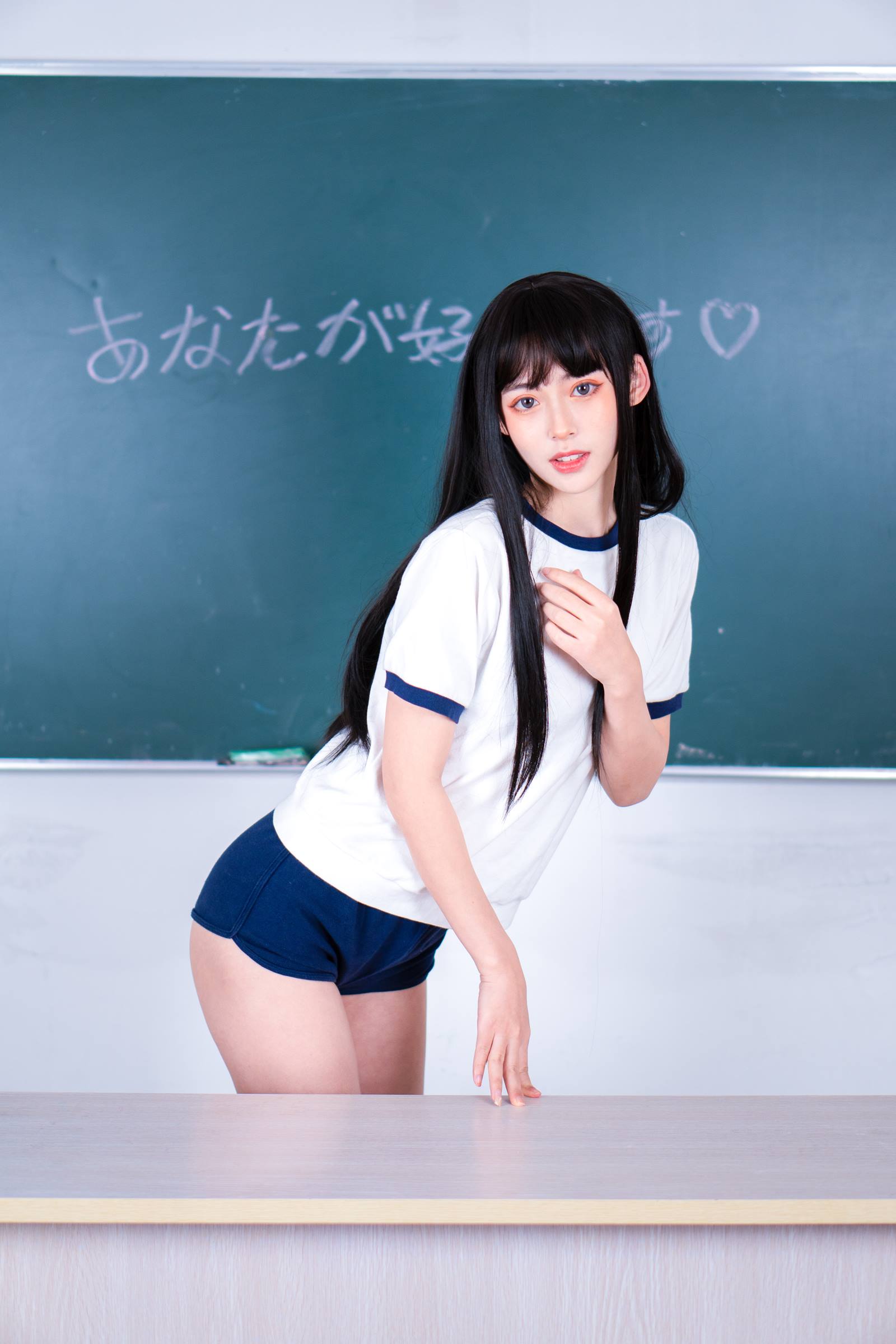 虫皿虫皿 - 体操服学妹[10P/42MB]
