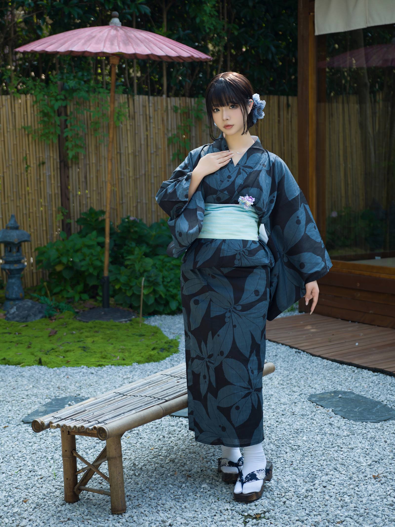 yuuhui玉汇 - 庭院里的宠儿[117P/1.70GB]