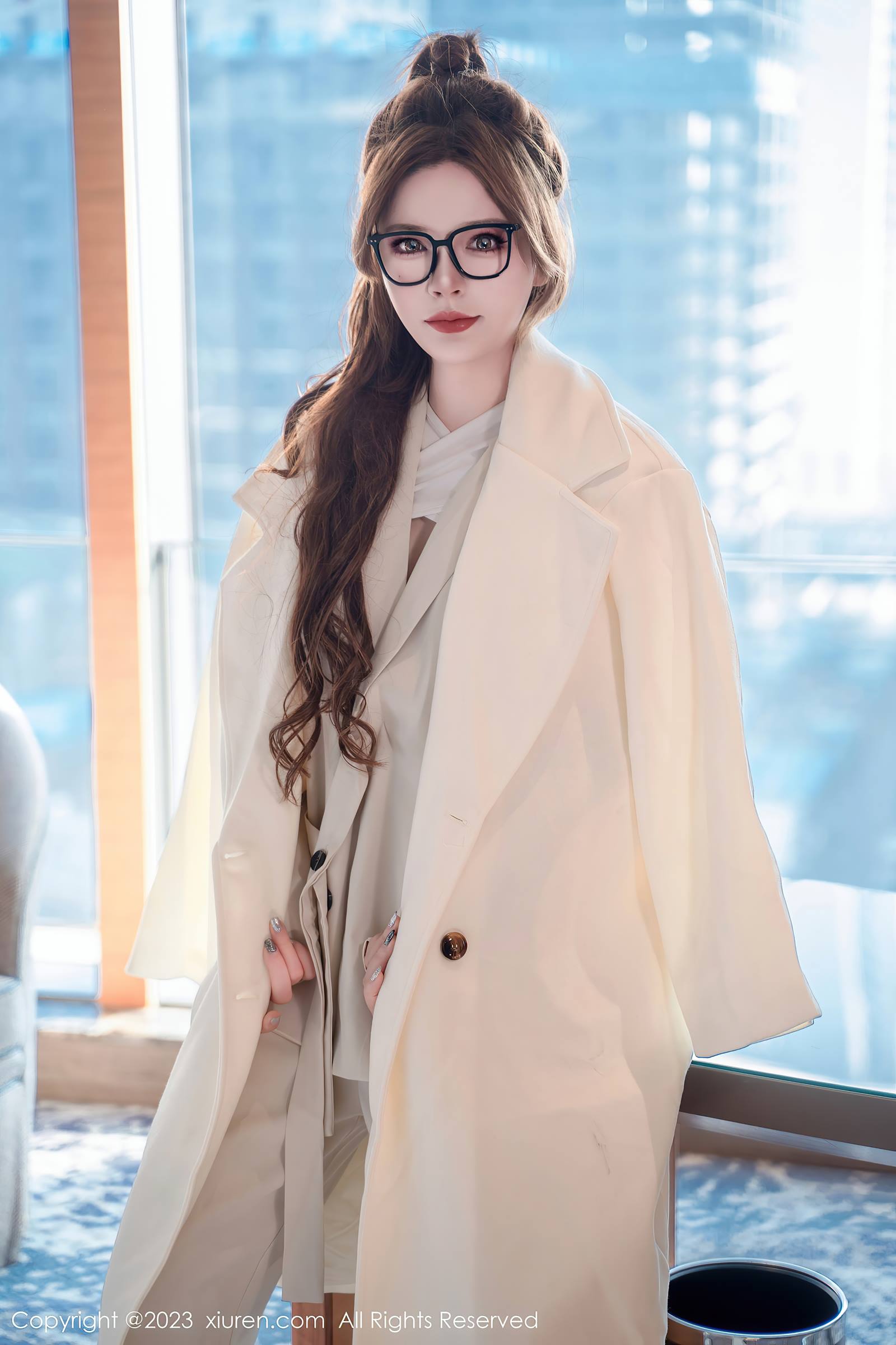 [Xiuren秀人网]2023.12.26 NO.7865 伊丽莎有点白[64+1P/638MB]