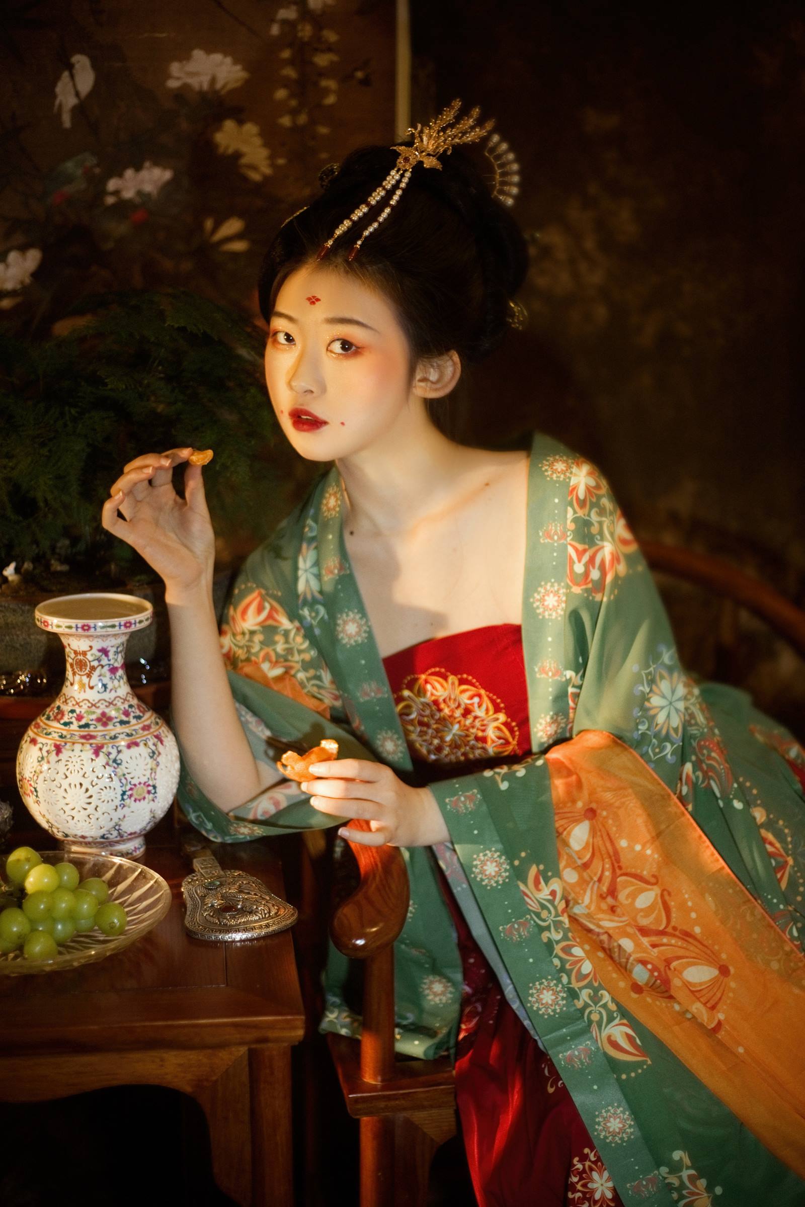 [YITUYU艺图语]2022.09.01 杨玉环 阿九[21+1P/436MB]