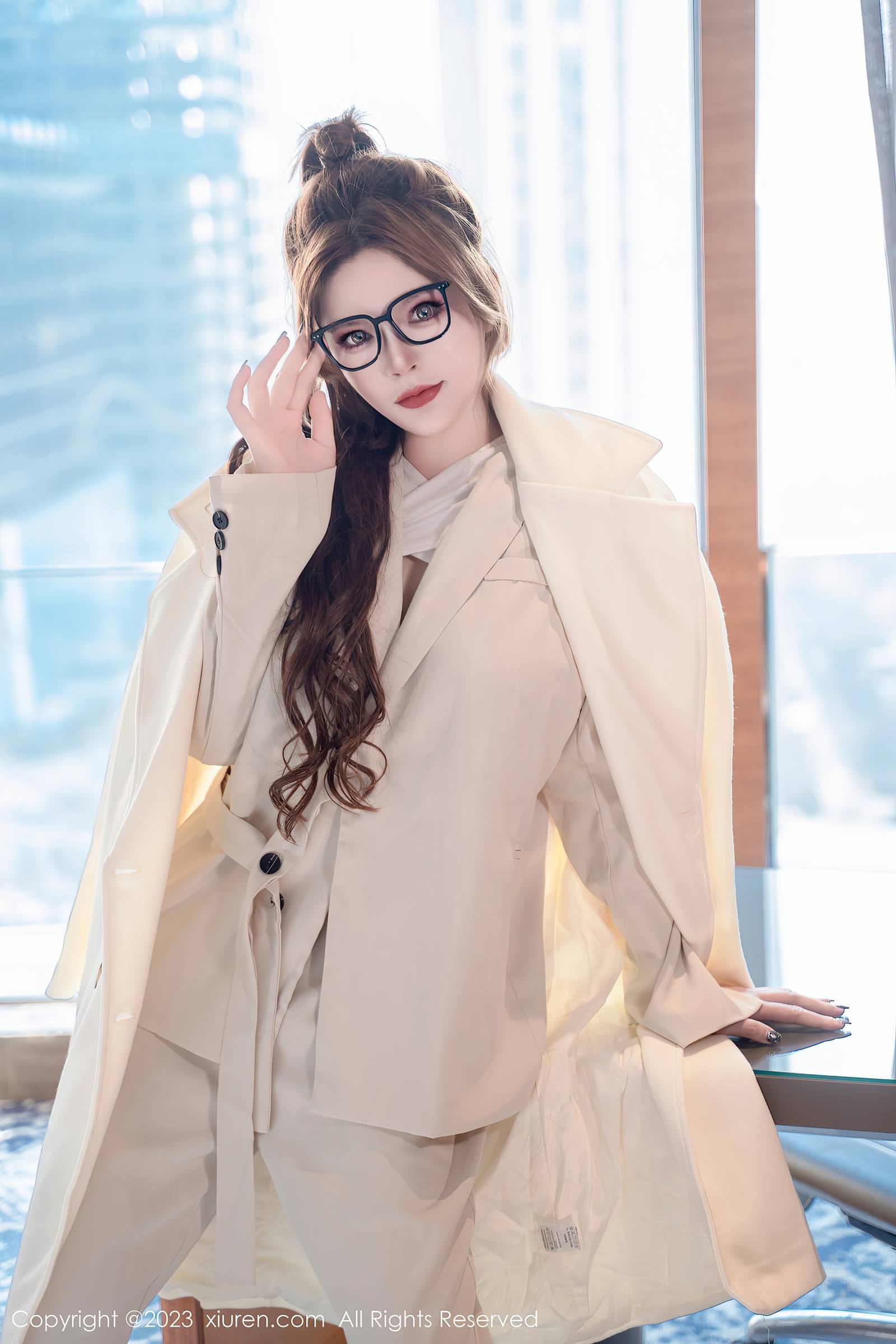 [Xiuren秀人网]2023.12.26 NO.7865 伊丽莎有点白[64+1P/638MB]