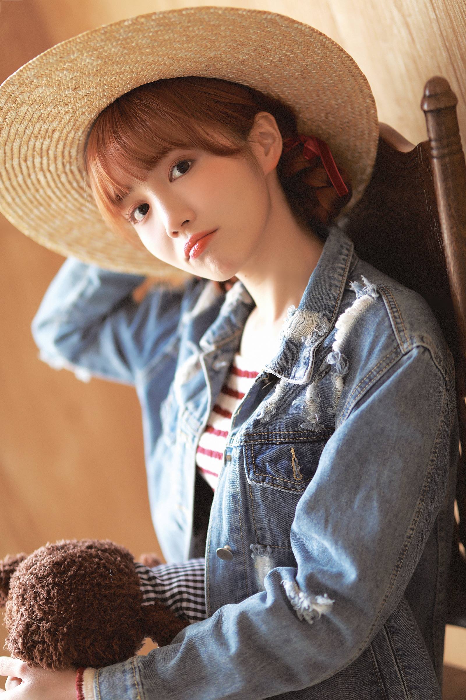 [YITUYU艺图语]2022.09.06 甜度满分 西西[21+1P/399MB]