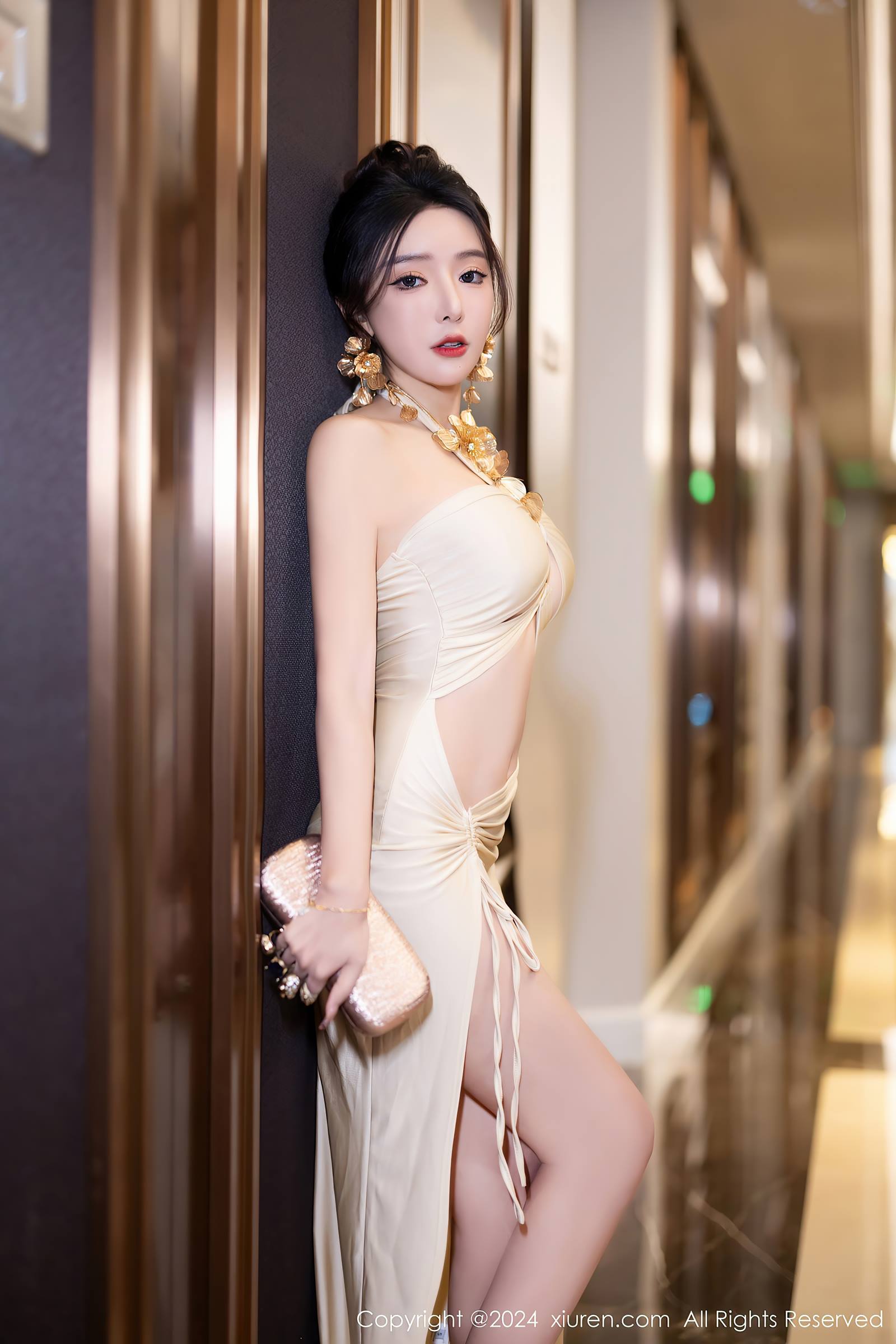 [Xiuren秀人网]2024.01.19 NO.7991 王馨瑶yanni[83+1P/604MB]
