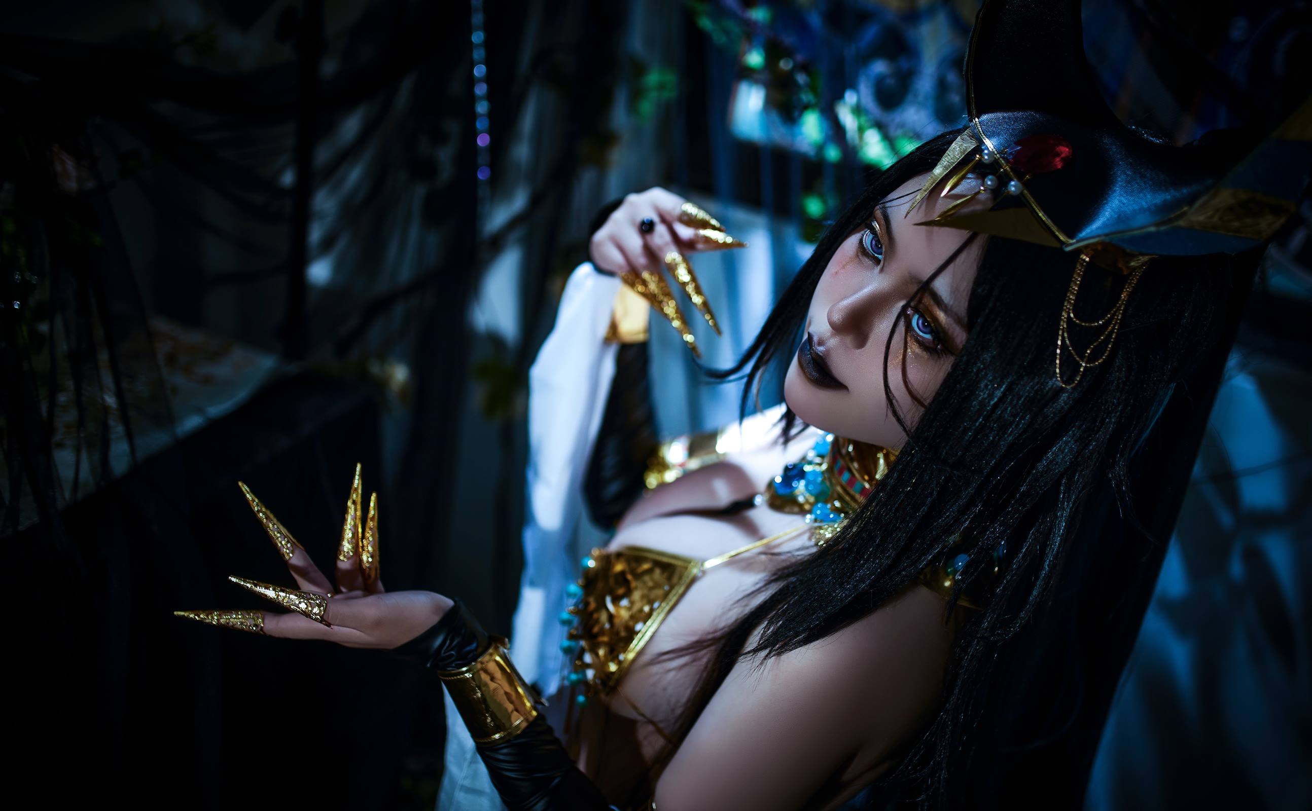 姐崎塔塔 - 狄斯众生绘[9P/66MB]