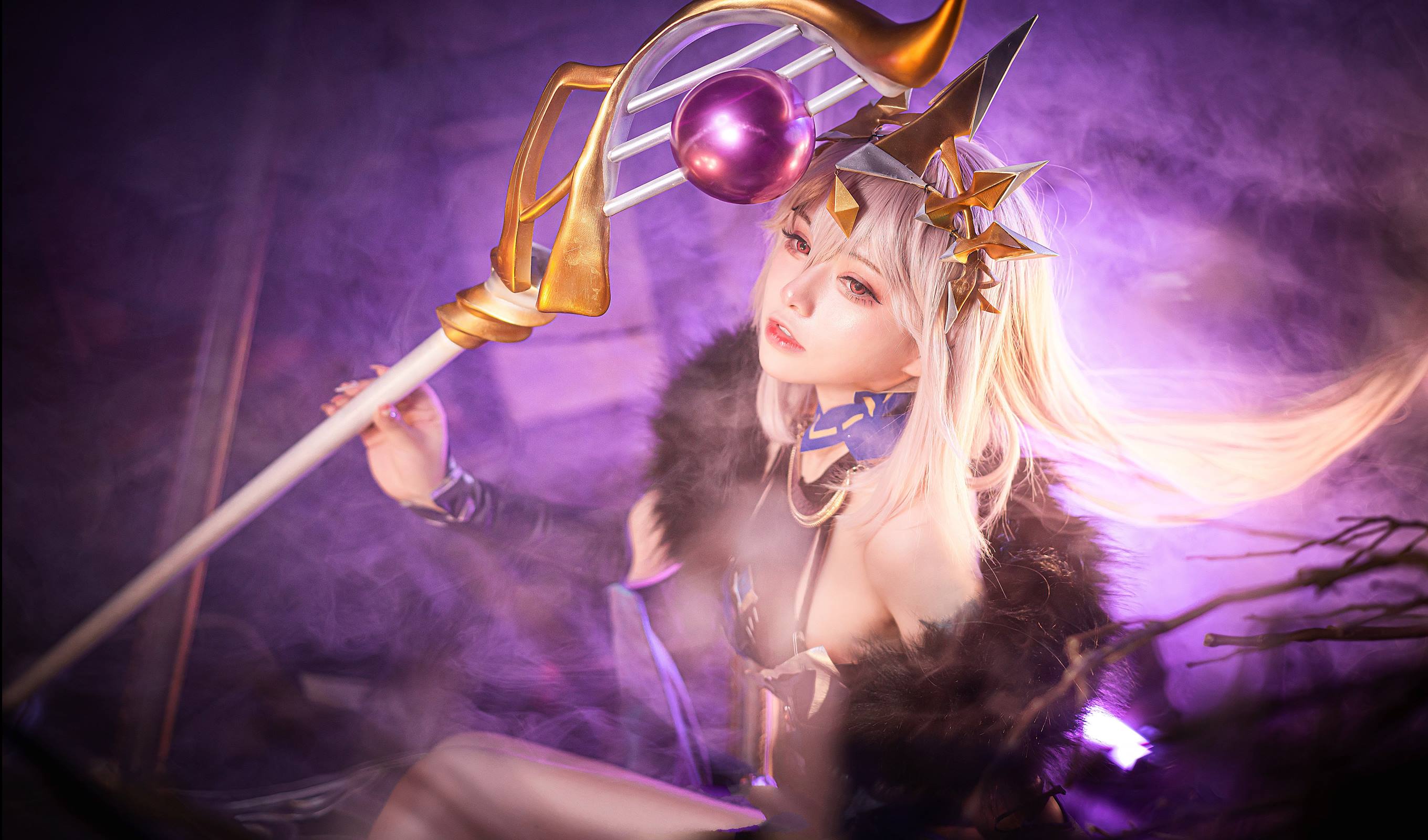 六二二同学 - 方舟圣女[13P/26MB]