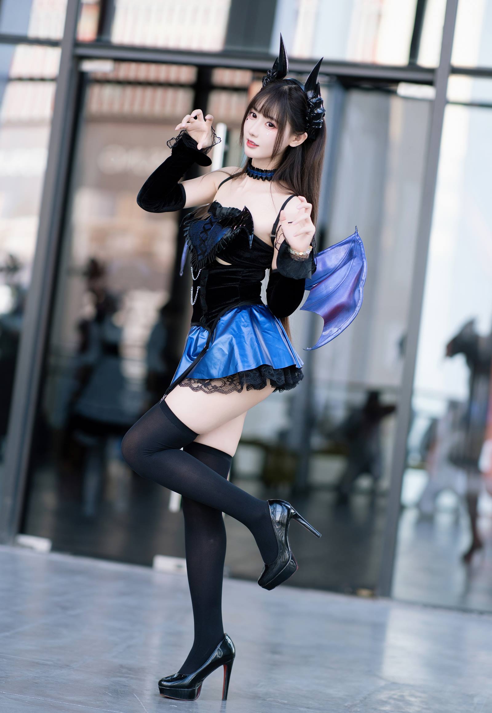 羽生三未图集 - 小恶魔 漫展返图[12P/131MB]