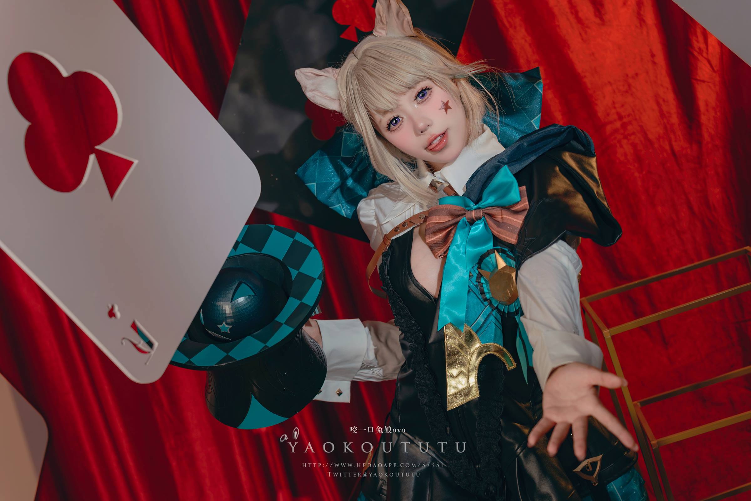 咬一口兔娘(黏黏团子兔) – 九月订阅『兔兔班车』No.4琳妮特[40P/1V/496M]