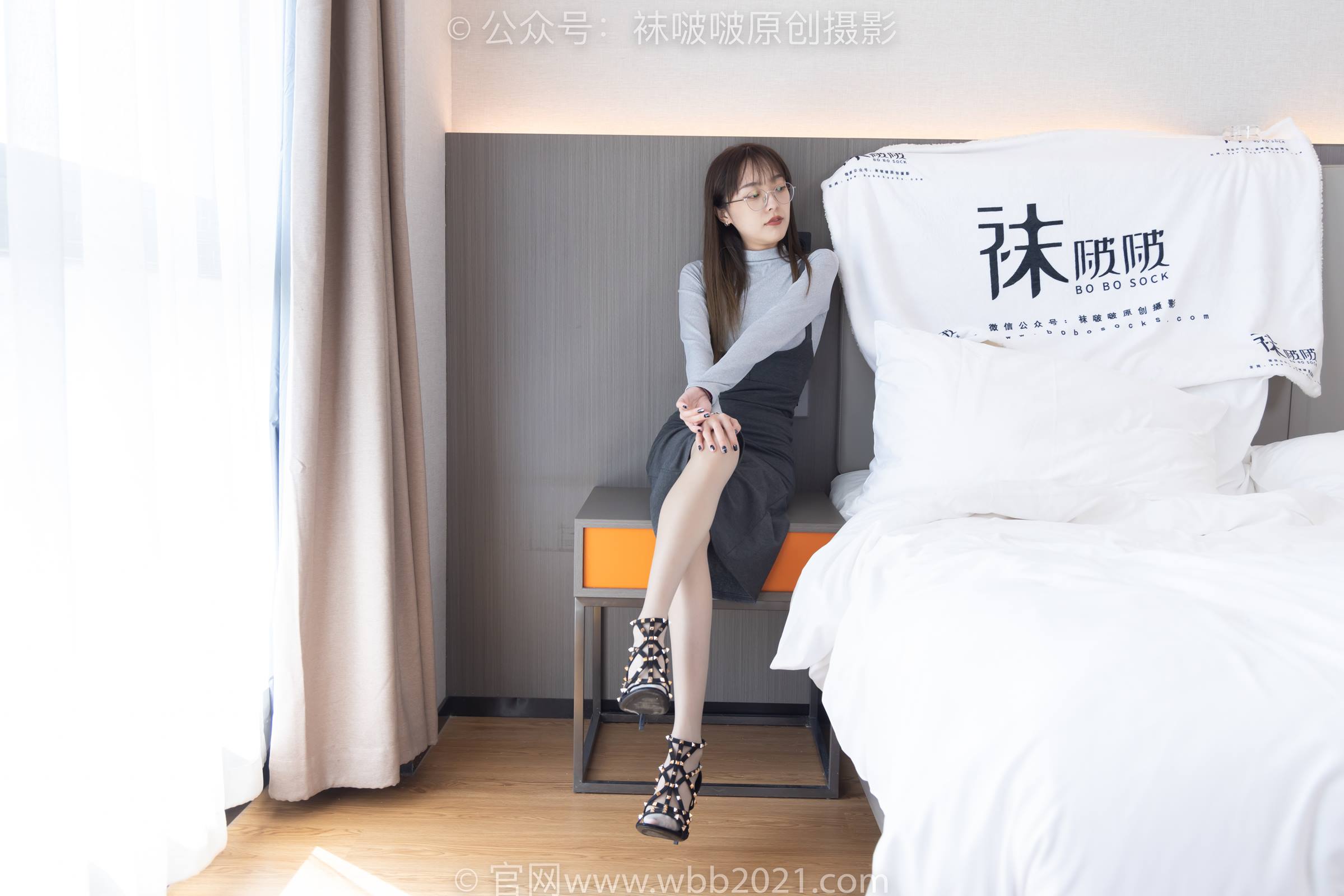 [BoBoSocks袜啵啵]NO.309 稚予-两双高跟鞋、灰丝、白丝、裸足、踩奶油蛋糕剧情[180P/2V/7.10GB]