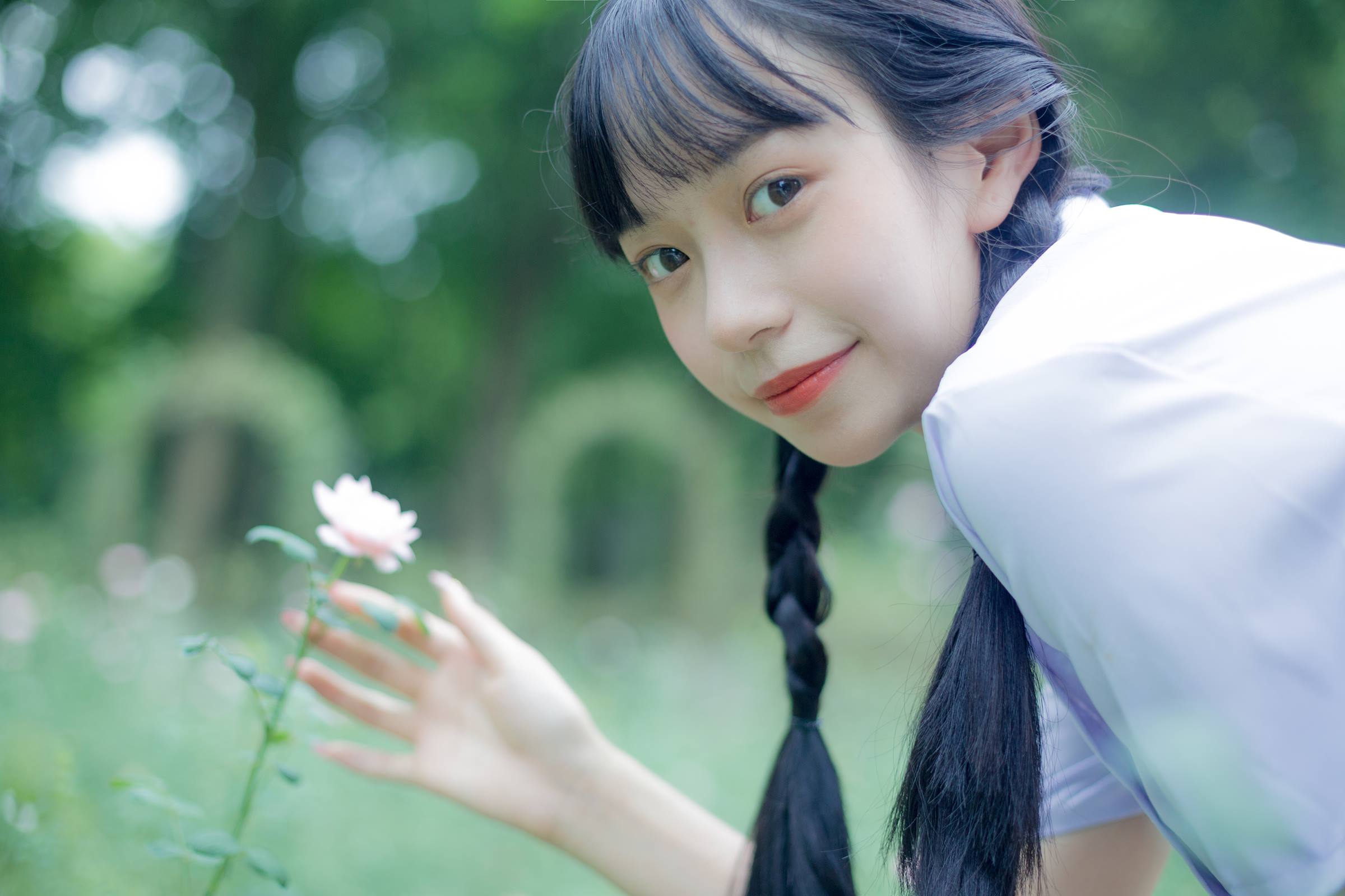 [YITUYU艺图语]2022.08.30 错过花期 鄢韵琳儿[27+1P/294MB]