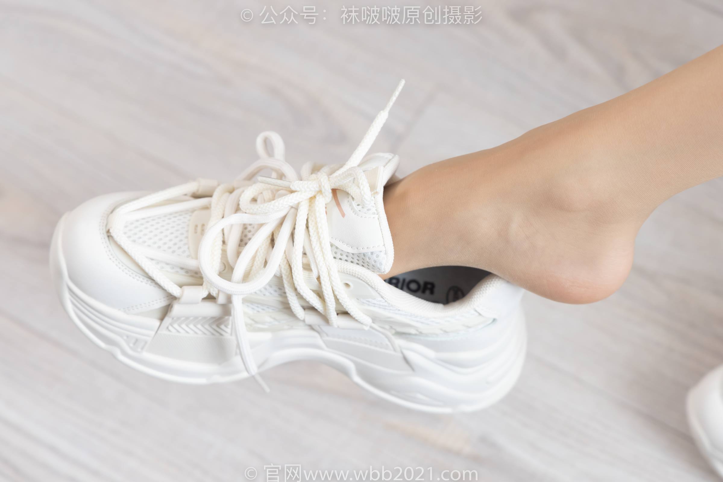 [BoBoSocks袜啵啵]NO.316 稚予-运动鞋、马丁靴、肉丝[160P/1V/6.36GB]