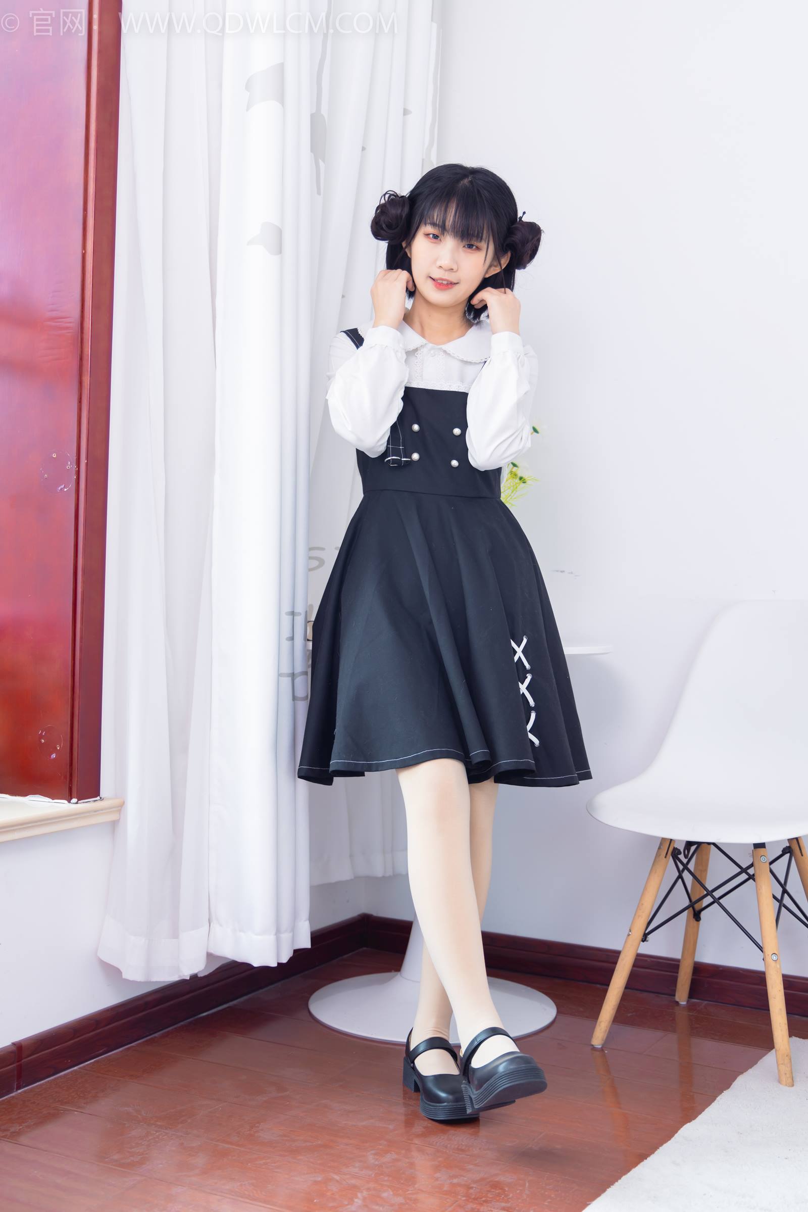 物恋传媒 NO.1799 暗月-爱笑的眼睛[150P/1V/3.33GB]