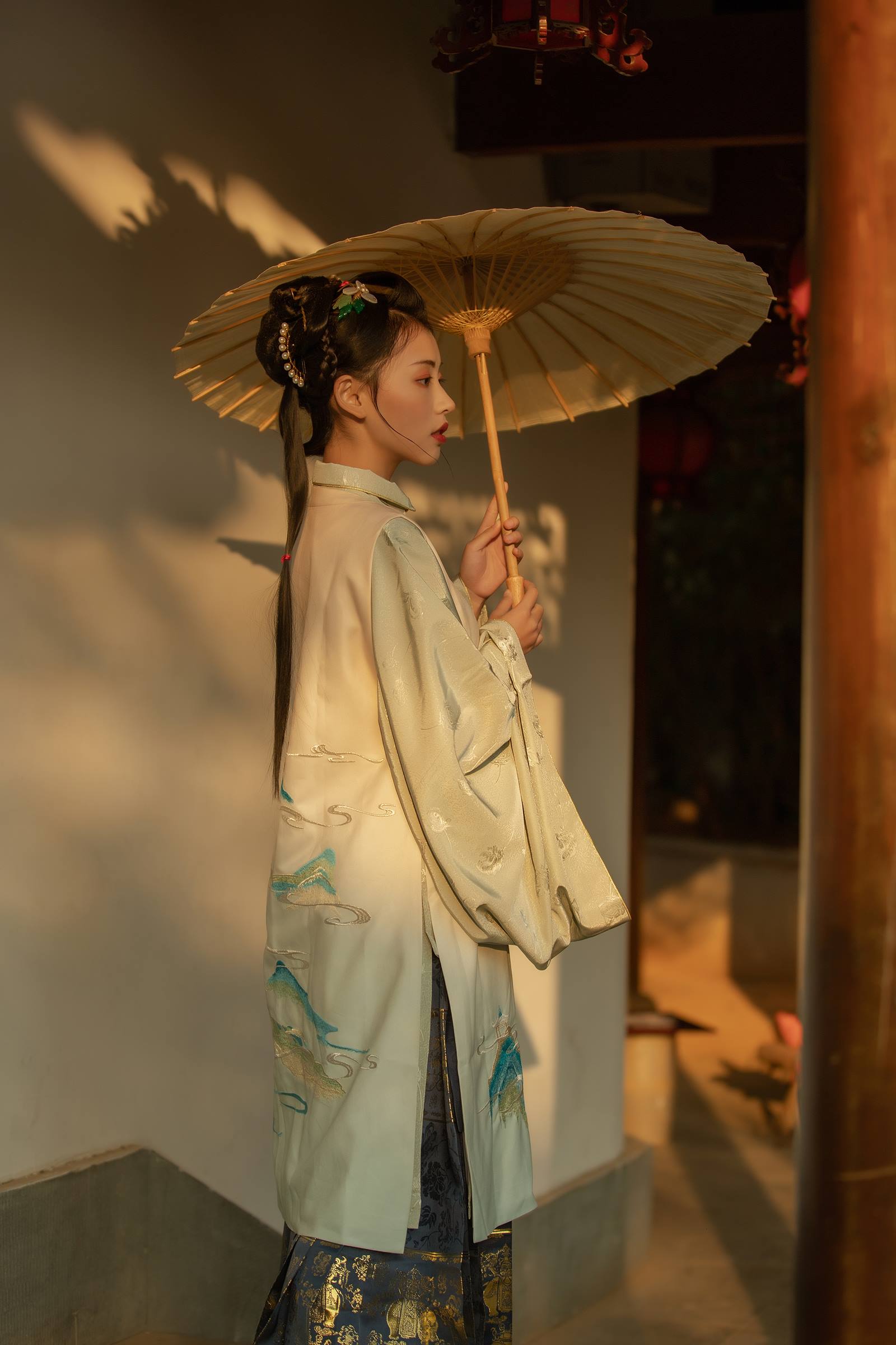 [YITUYU艺图语]2022.08.28 春雨杏花急急落 日落欣橙[26P/422MB]