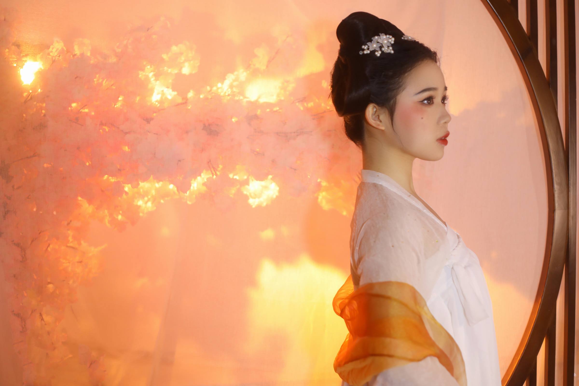 [YITUYU艺图语]2022.09.02 银睿姬 一只高高[31+1P/322MB]