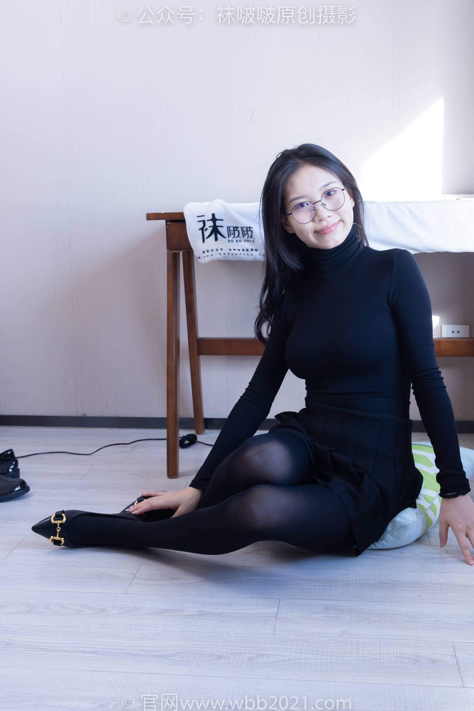 [BoBoSocks袜啵啵]NO.313 芝士-皮鞋、平底鞋、厚黑丝、厚黑丝大腿袜[150P/1V/6.30GB]