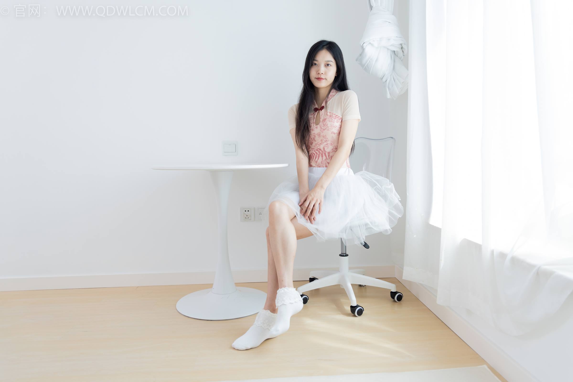 物恋传媒 NO.1788 茯苓-烦恼被遗忘[200P/1V/4.56GB]