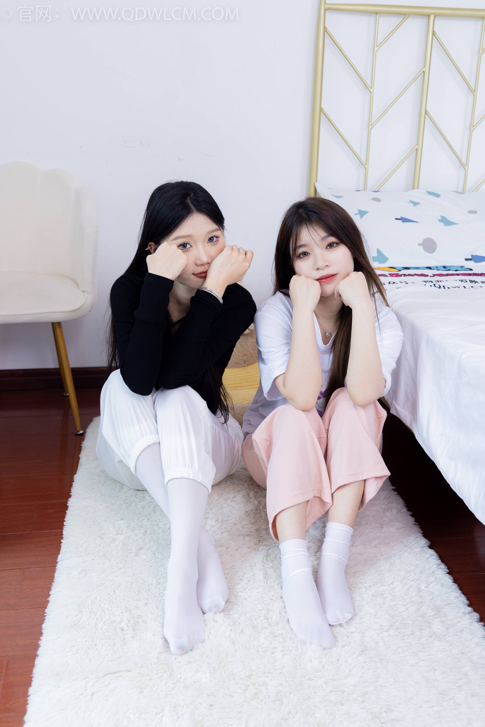物恋传媒 NO.1789 小竹&闪闪-爱的回归线[150P/1V/4.81GB]