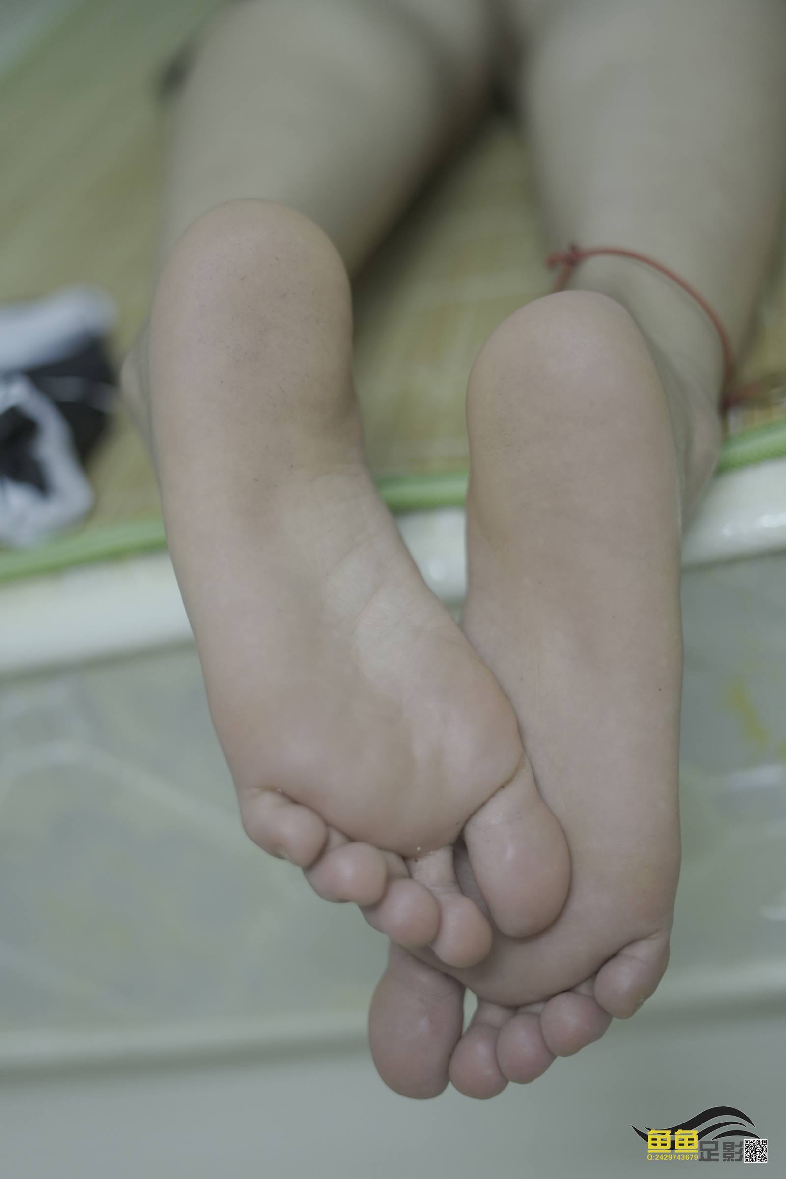 鱼鱼足影@024-第24期：奶茶妹[42P/91MB]