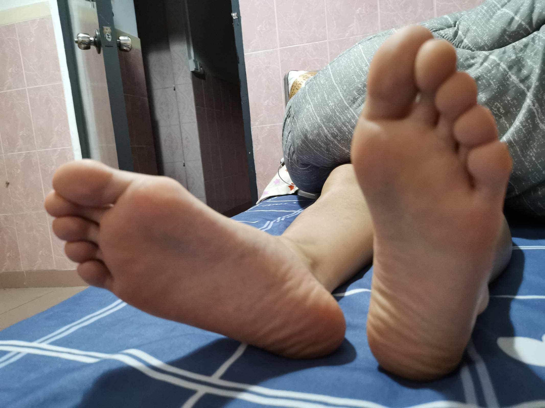 鱼鱼足影@026-第26期：三元里[19P/62MB]