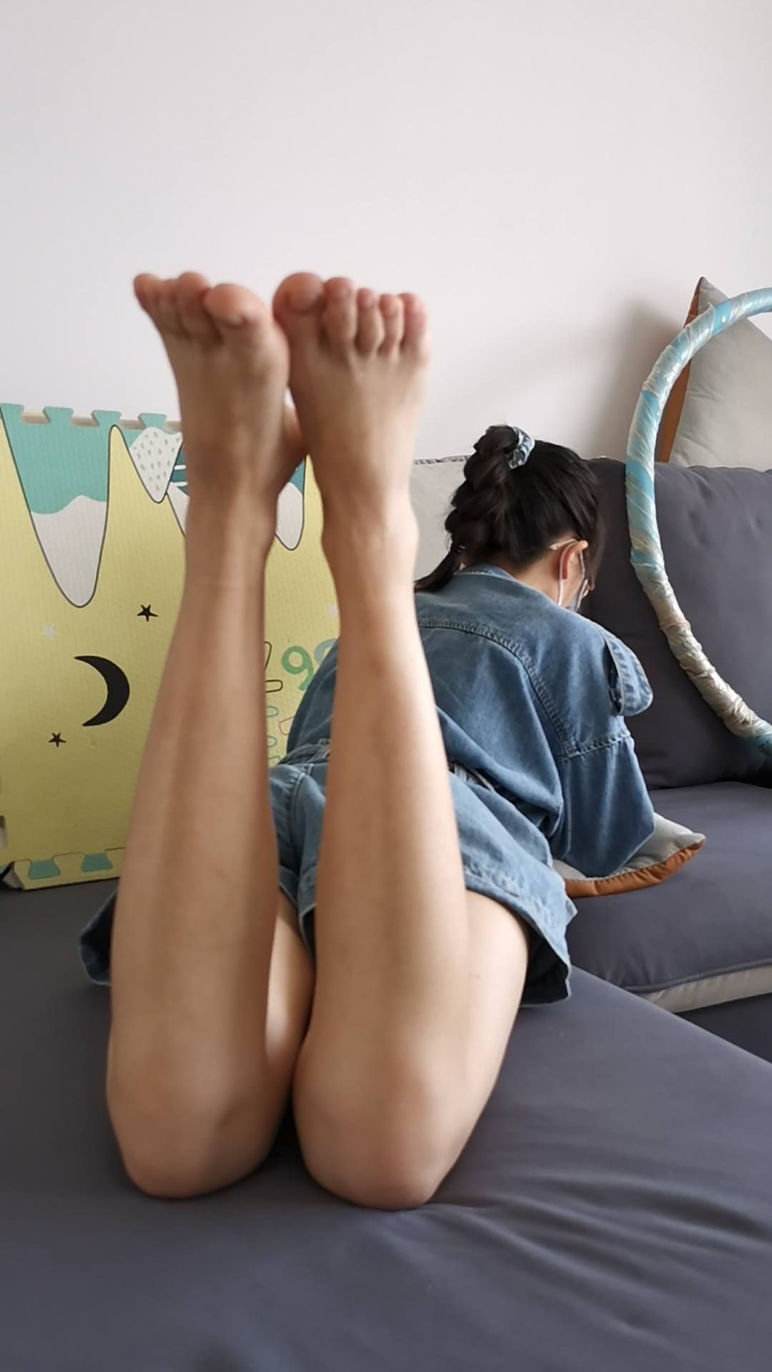 鱼鱼足影@016-第16期：周周[180P/1V/879MB]