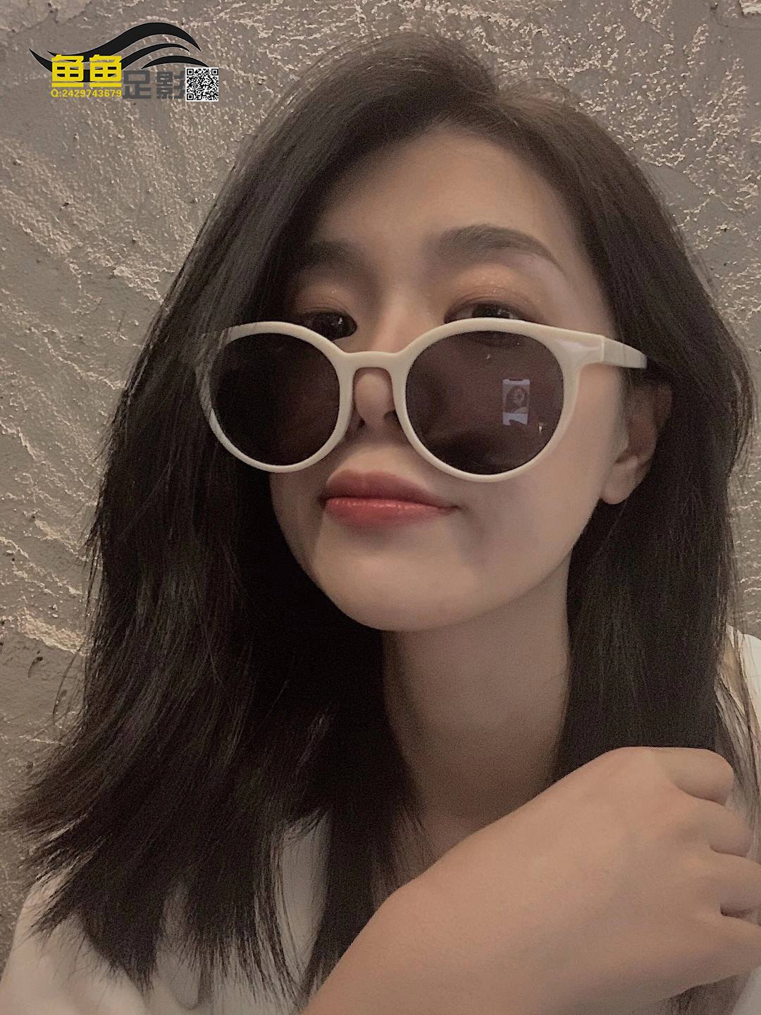 鱼鱼足影@019-第19期：朱婷[33P/106MB]