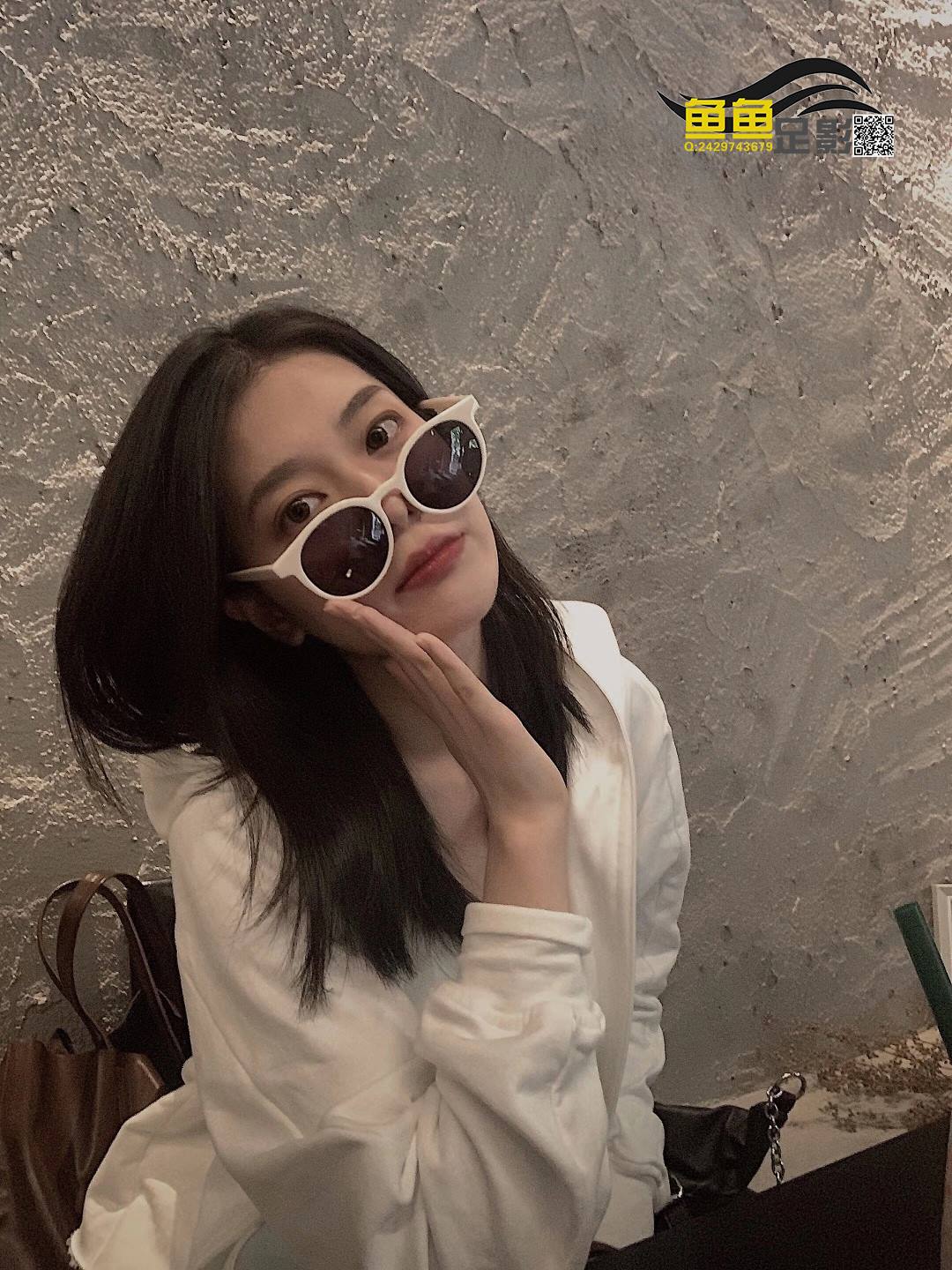 鱼鱼足影@019-第19期：朱婷[33P/106MB]