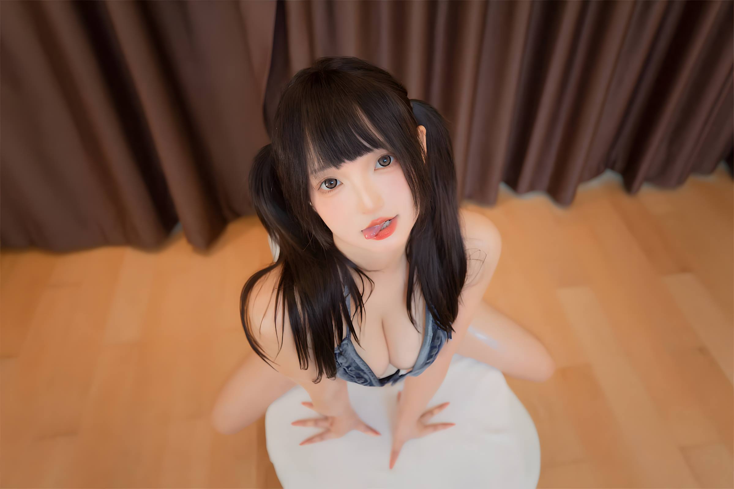 神楽板真冬 - 比基尼牛仔[75P/2V/570MB]