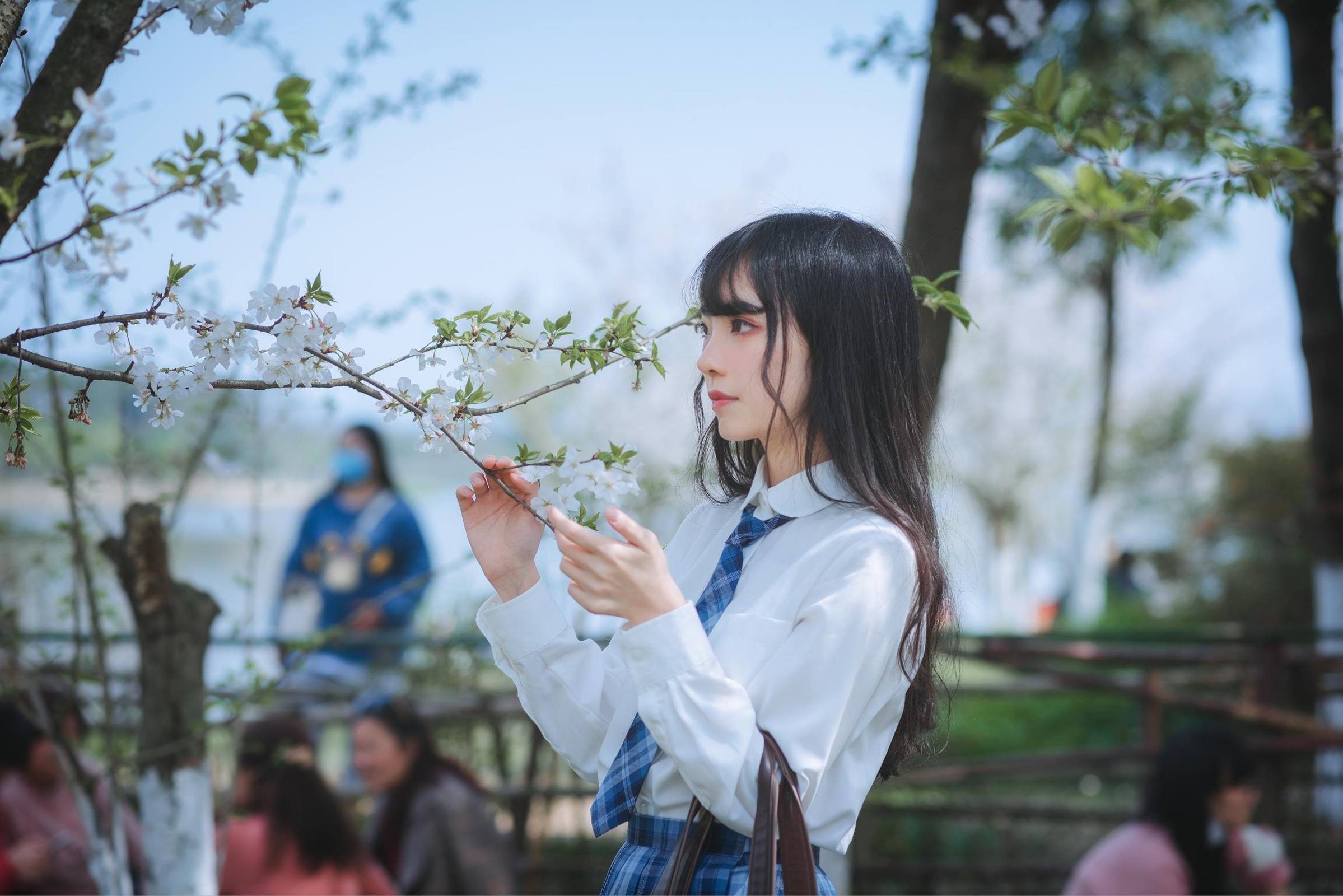 拿相机的执义 -『JK少女日记』樱与春③出镜@阿浔浔[13P/46MB]