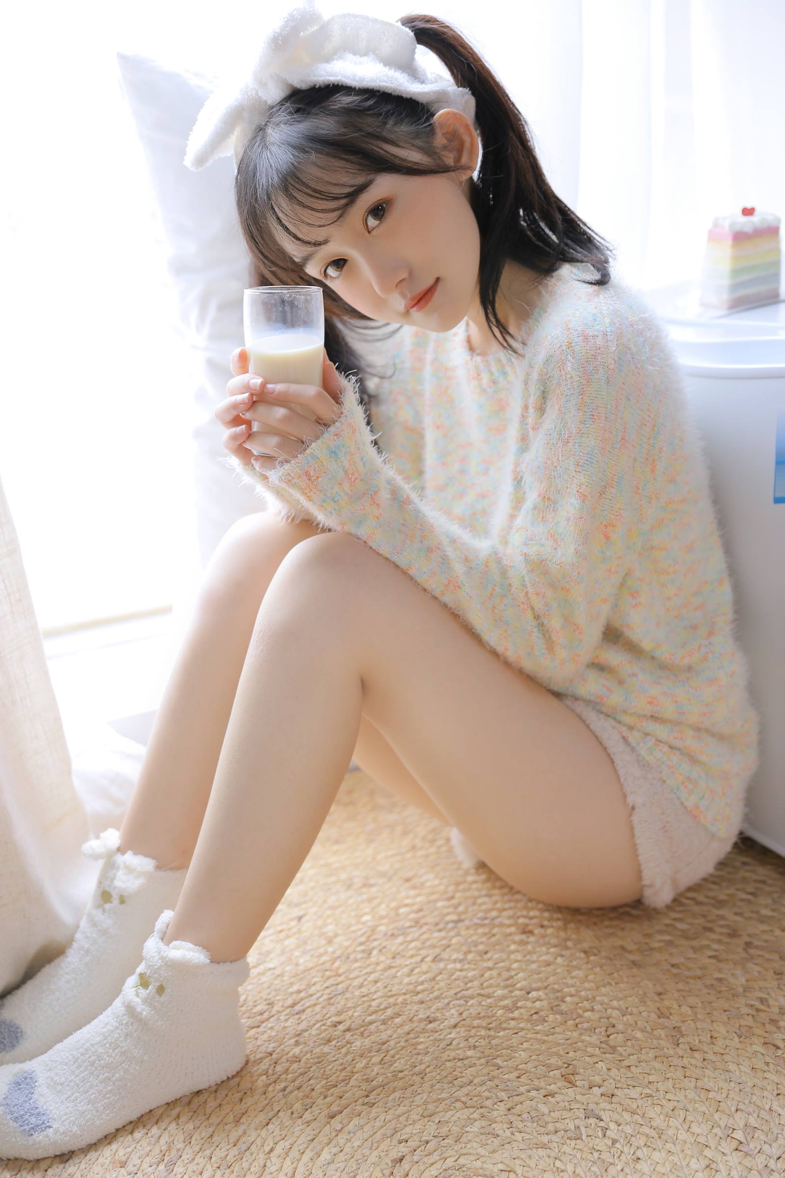 [YITUYU艺图语]2022.09.12 甜甜蛋糕 满杯谌谌[24+1P/66MB]