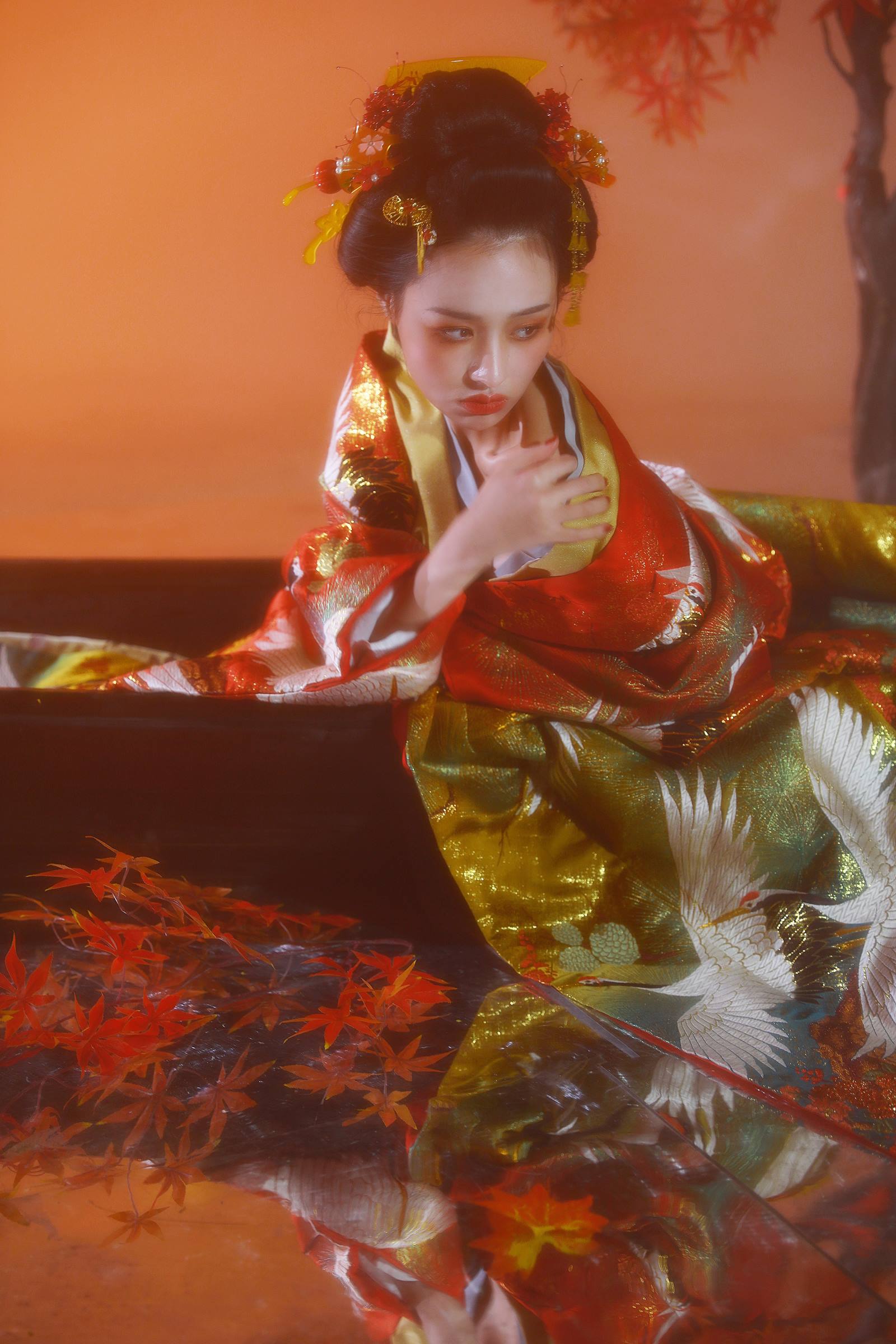 [YITUYU艺图语]2022.09.13 花魁 相泽希子[45+1P/354MB]