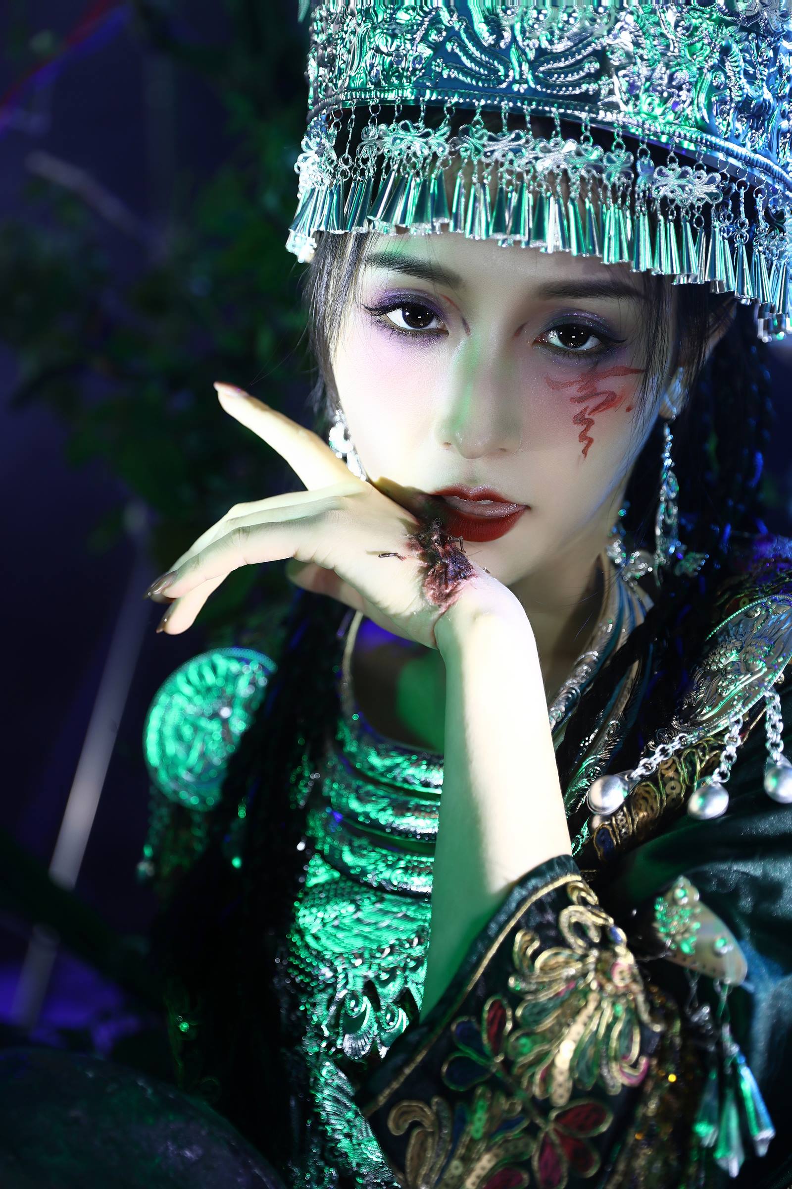 [YITUYU艺图语]2022.09.12 苗疆蛊毒 不及丿[33+1P/589MB]