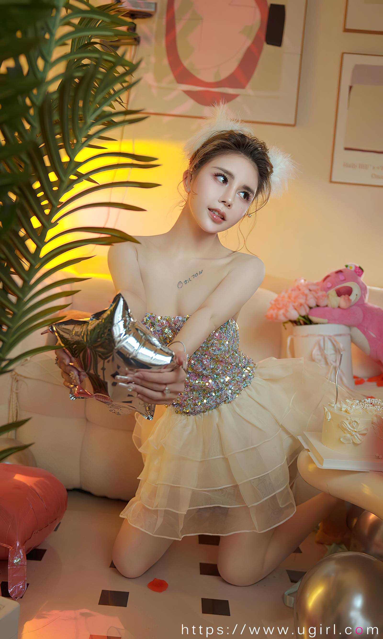 [爱尤物]2024 NO.2772 爱是欢喜 美幸baby[35P/82MB]