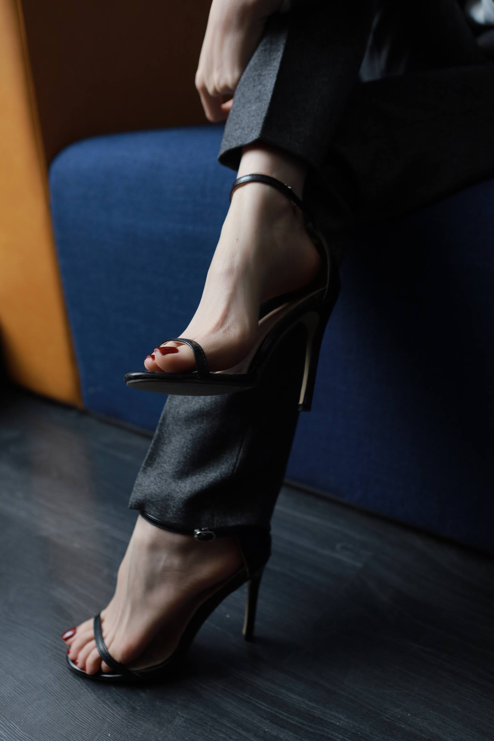 网紅Coser@Sia不吃鱼 看过的都知道爽 [99P/1V/2.78GB]